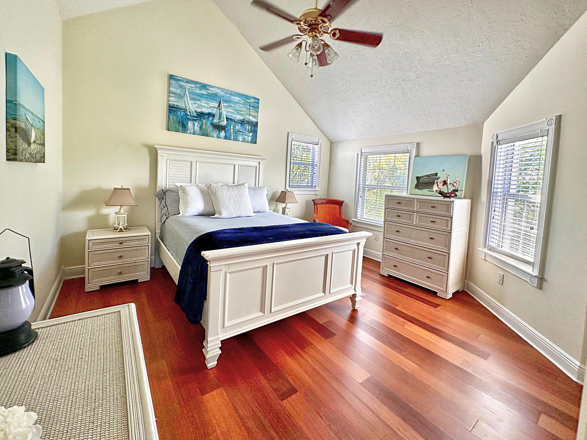 106 Gardenia Avenue Property Photo 38