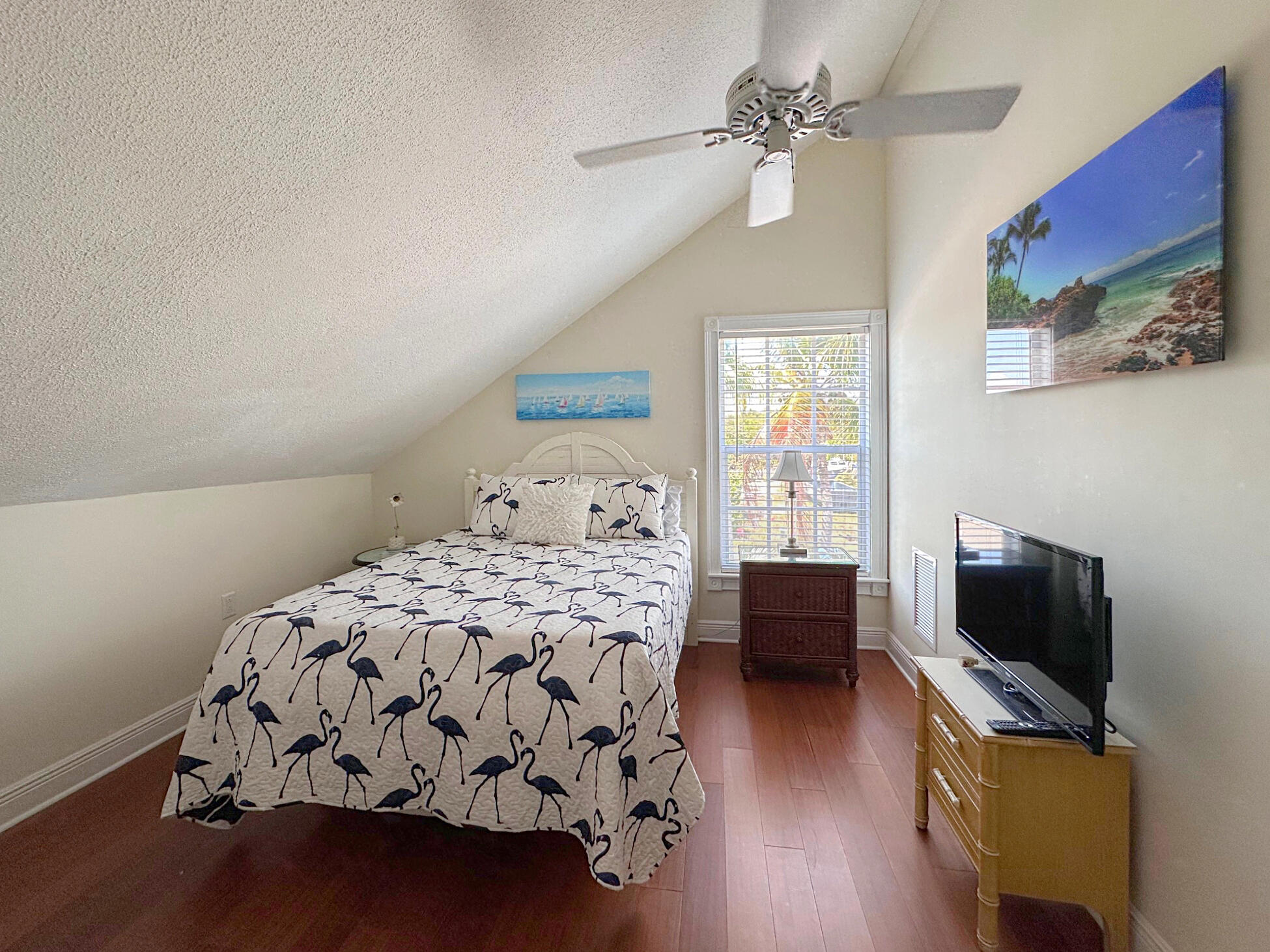 106 Gardenia Avenue Property Photo 39