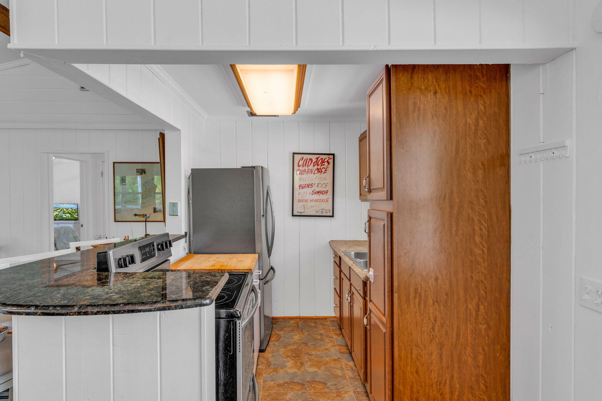 22841 Buccaneer Lane Property Photo 12