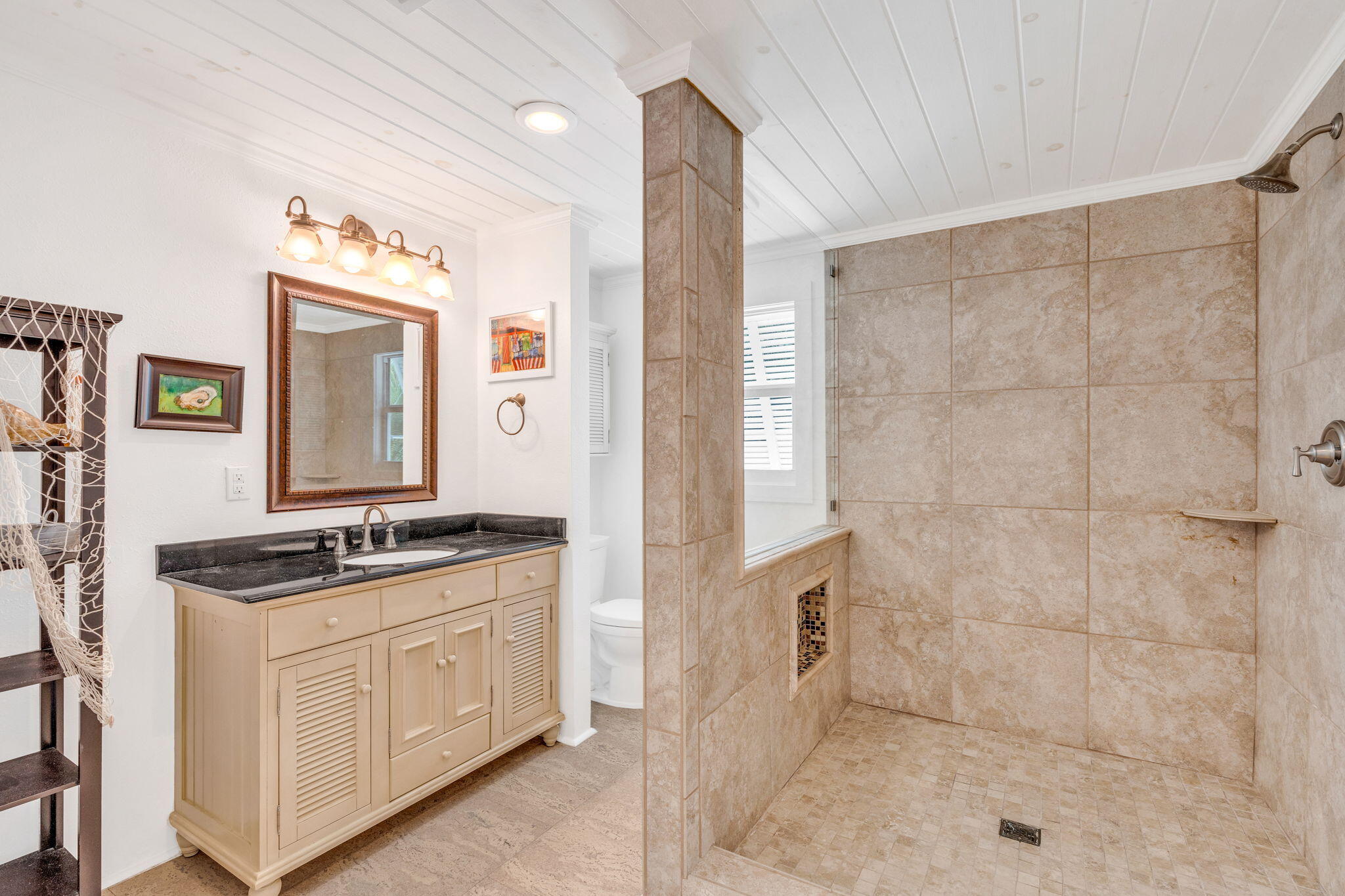 22841 Buccaneer Lane Property Photo 17