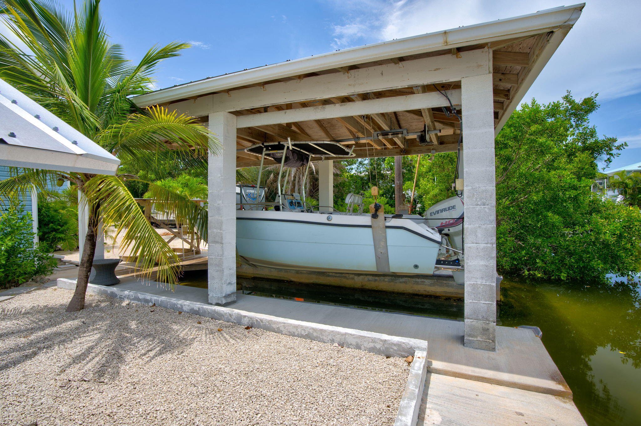 22841 Buccaneer Lane Property Photo 33