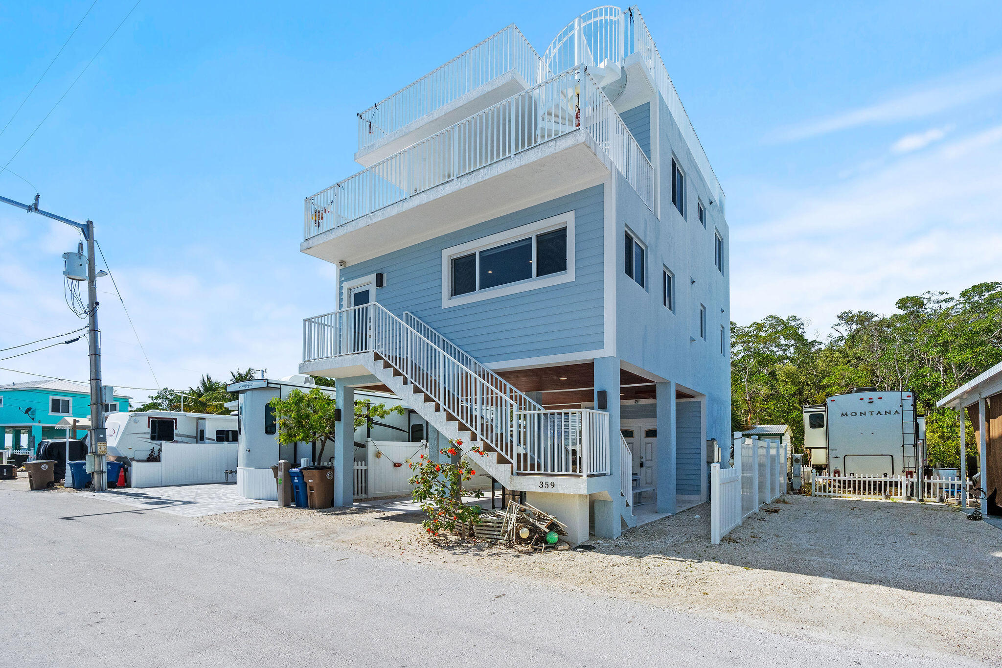 325 Calusa Street, 359 Property Photo 39