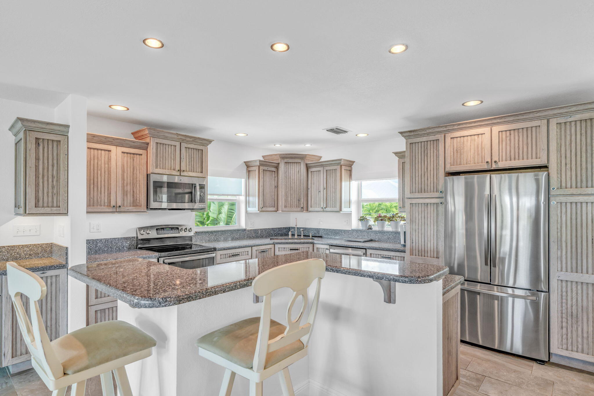 17094 Coral Drive Property Photo 4