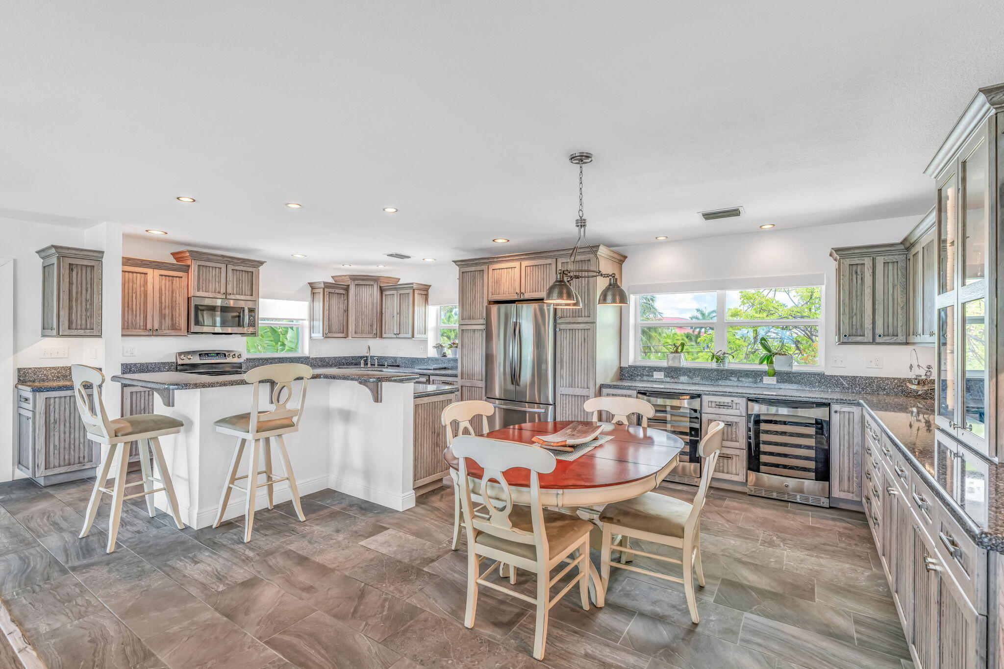 17094 Coral Drive Property Photo 9
