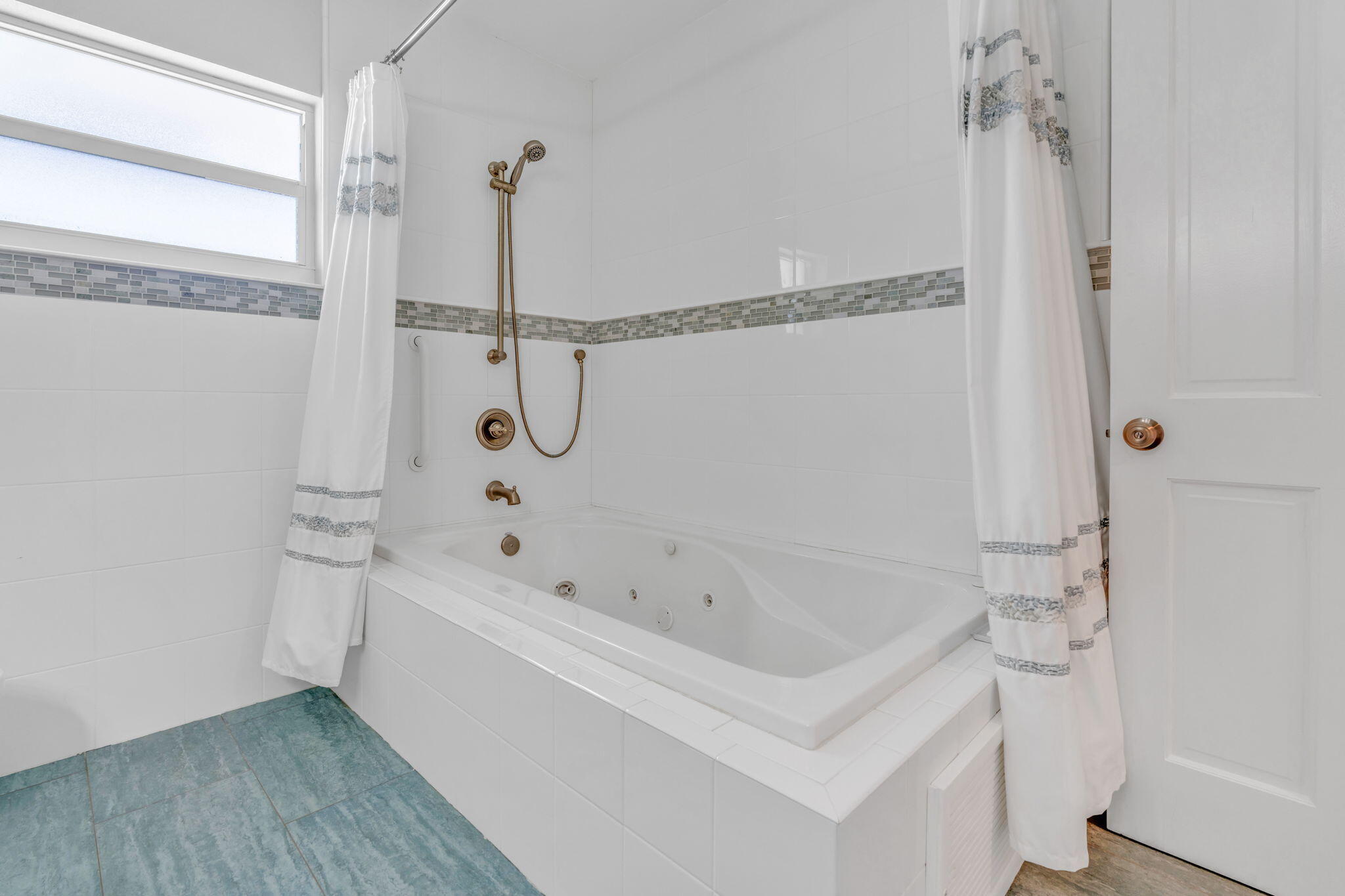 17094 Coral Drive Property Photo 19
