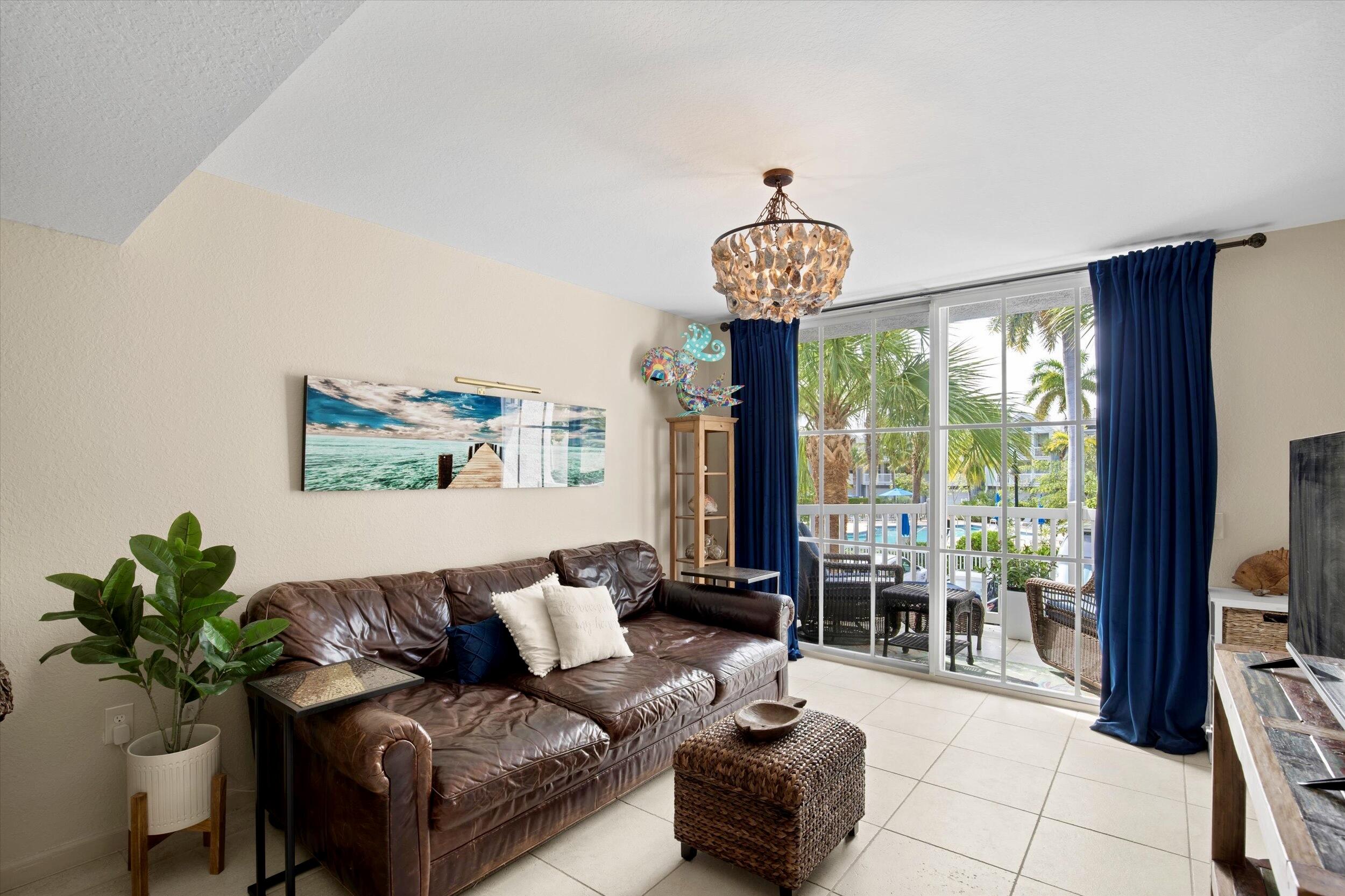 64 Seaside North Court Property Photo 1