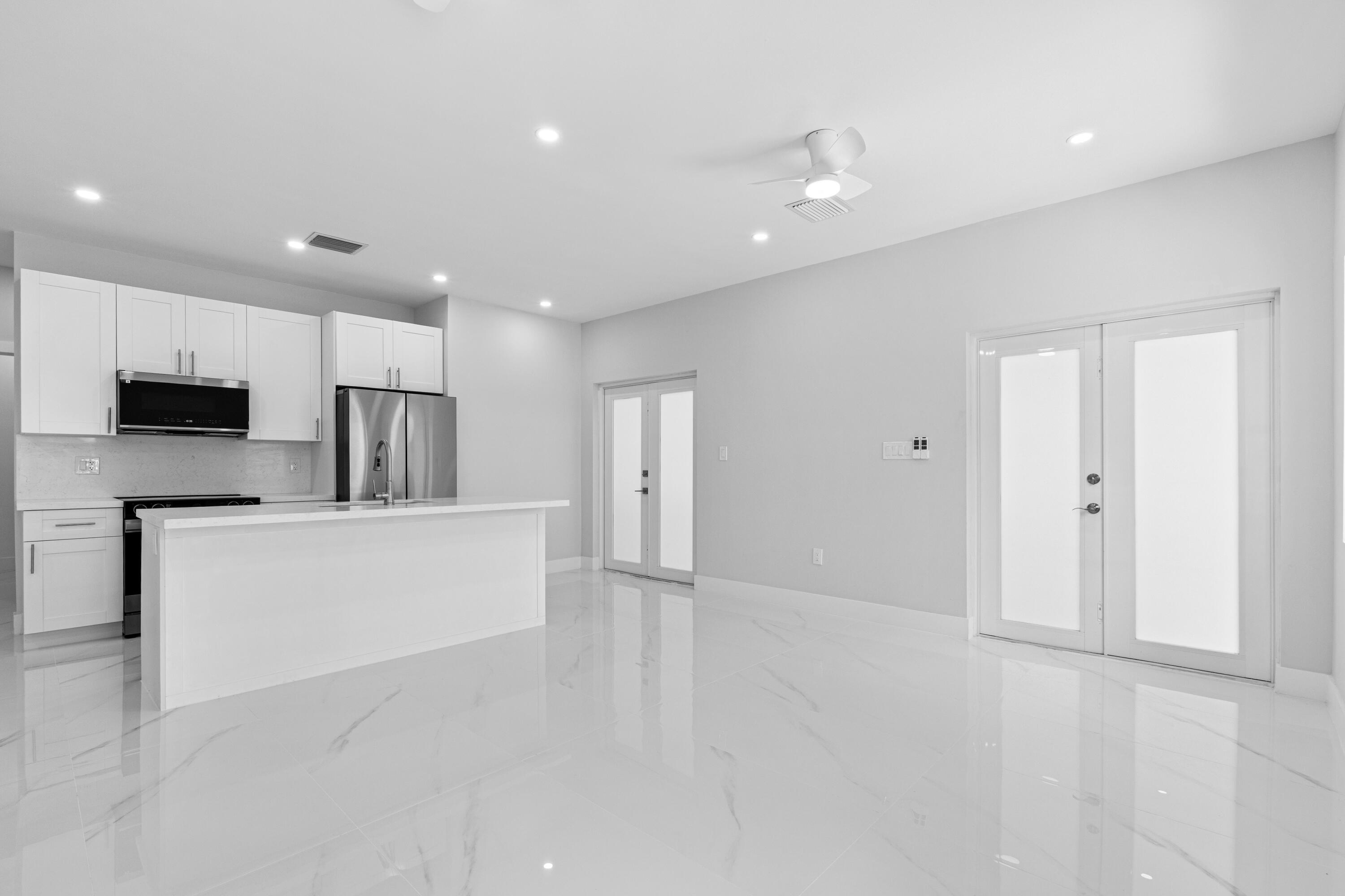 135 Dorsett Drive Property Photo 5