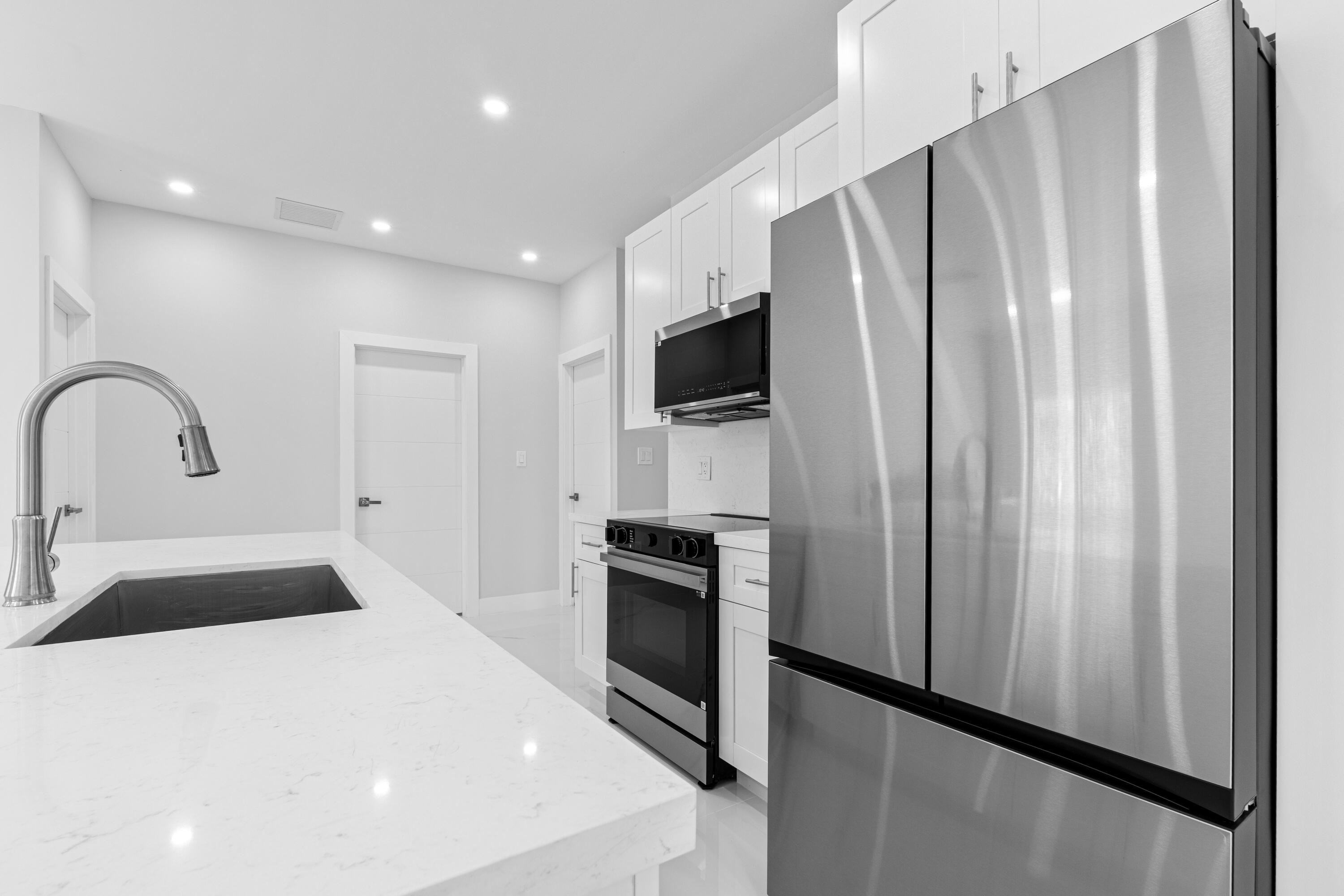 135 Dorsett Drive Property Photo 7