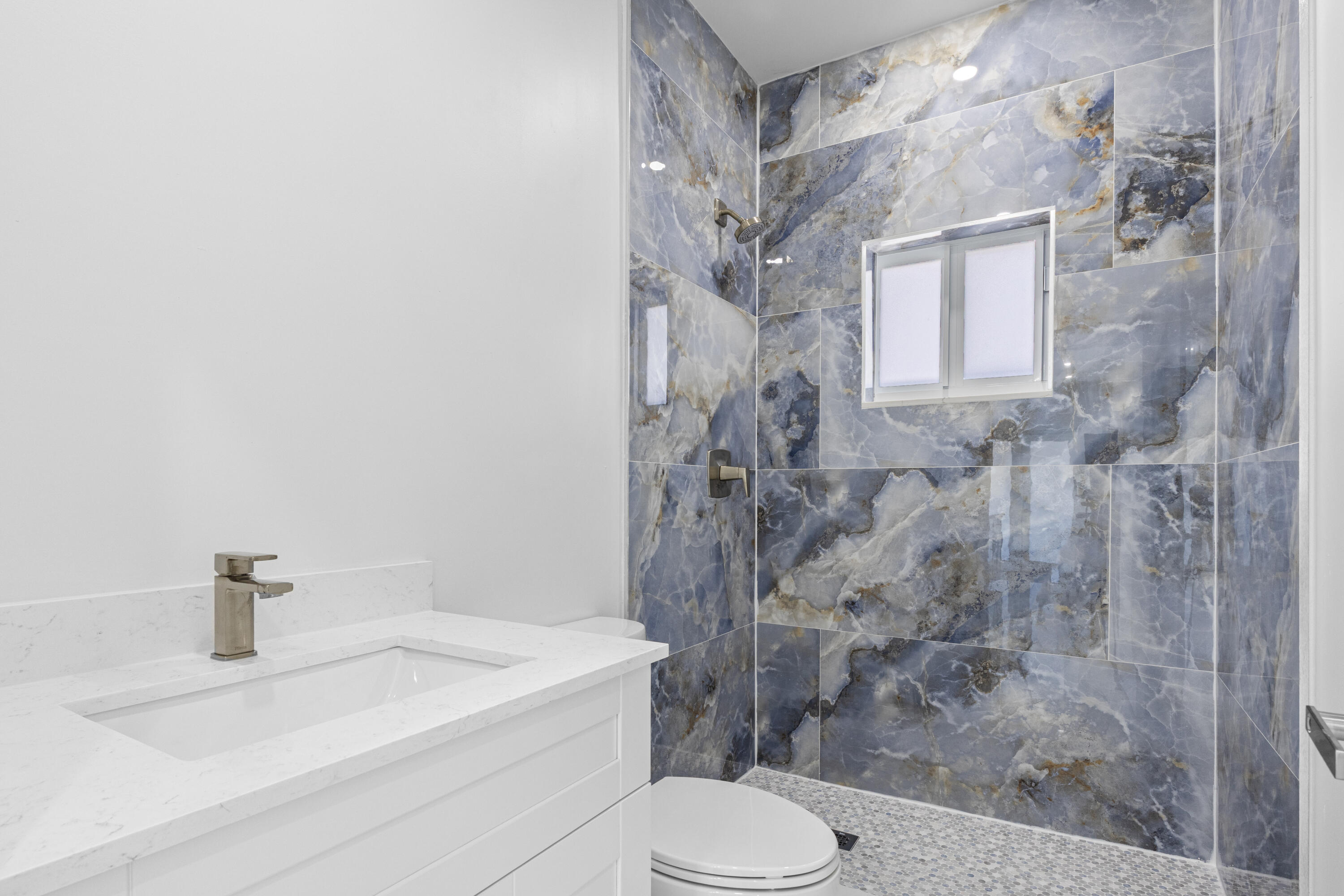 135 Dorsett Drive Property Photo 11