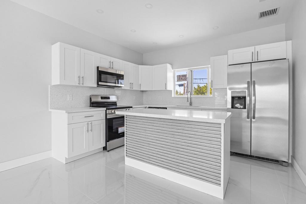 31569 Avenue D Property Photo 11