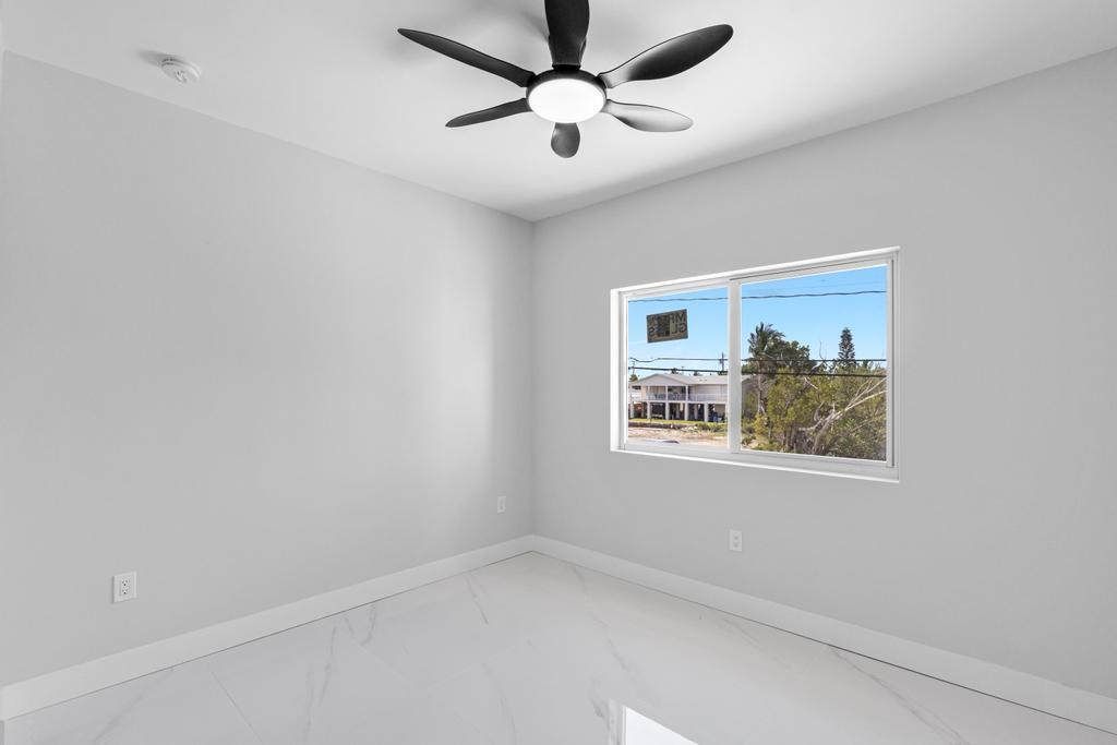 31441 Avenue F Property Photo 12