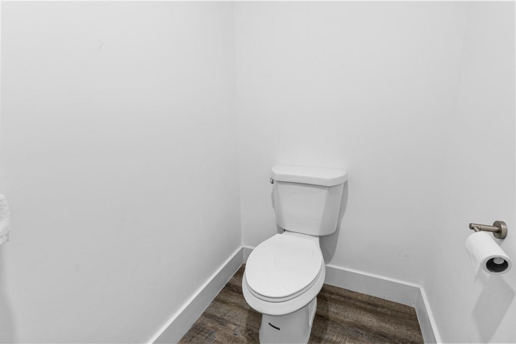 31490 Avenue F Property Photo 13