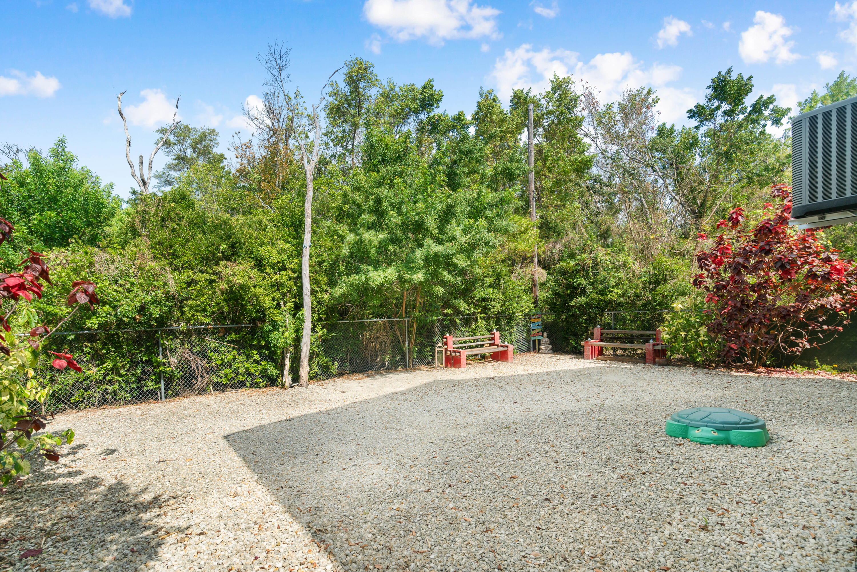 1021 Valencia Road Property Photo 15