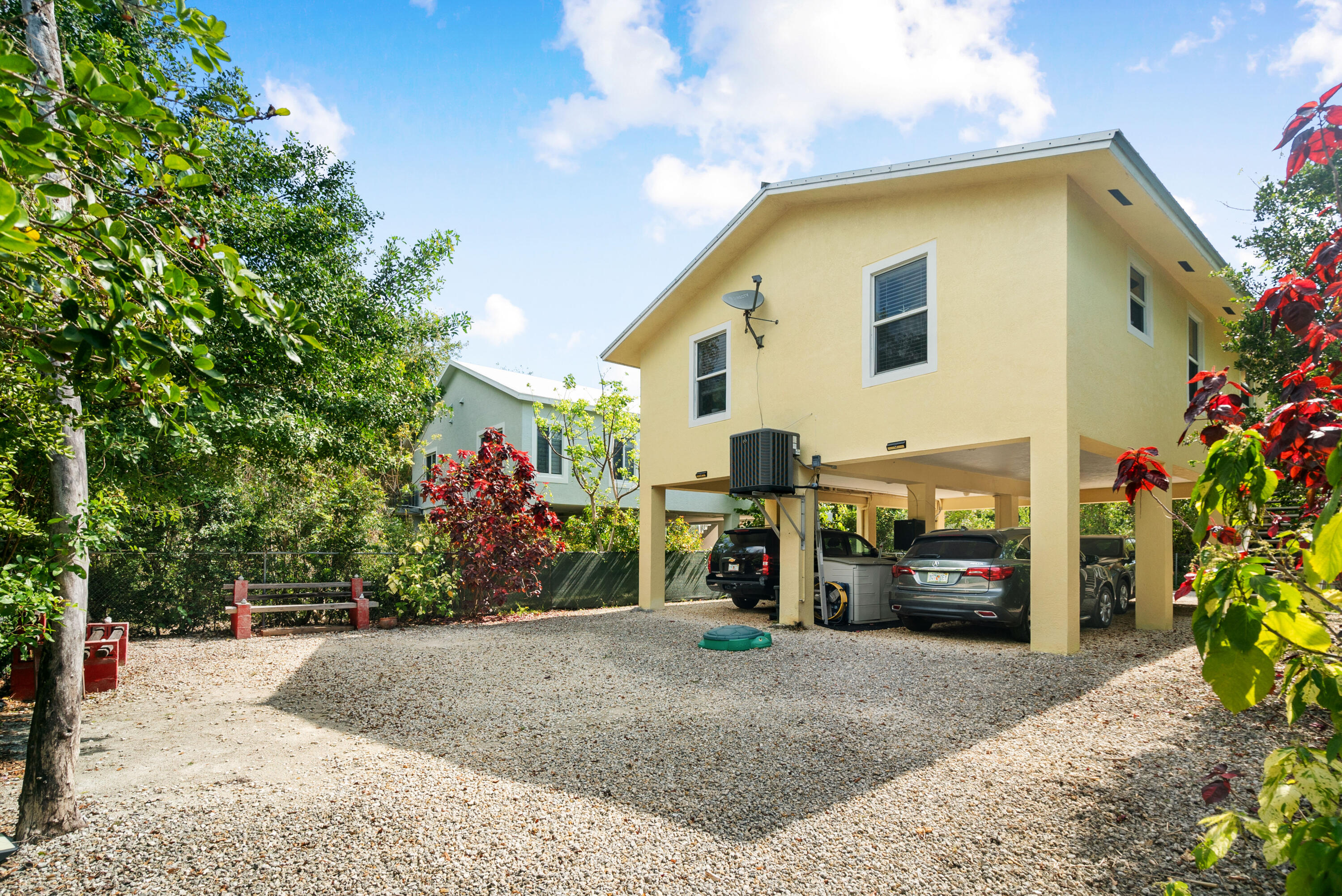 1021 Valencia Road Property Photo 16