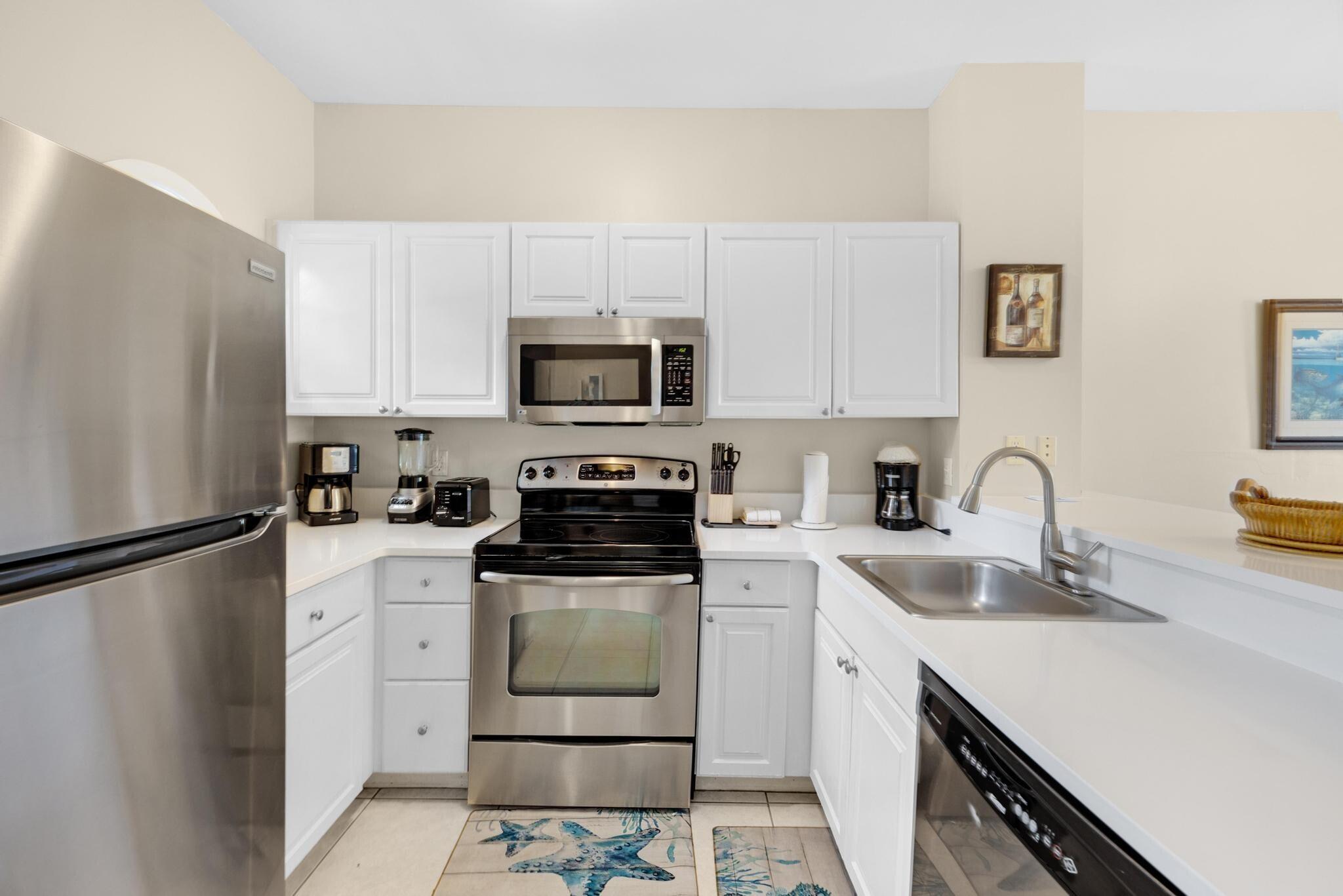5081 Sunset Village Drive Property Photo 11