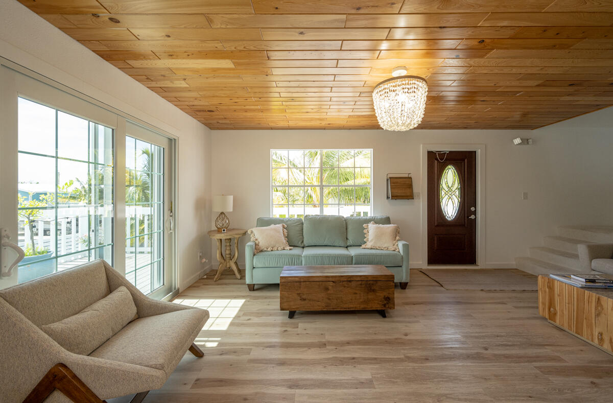 2079 San Marco Drive Property Photo 2