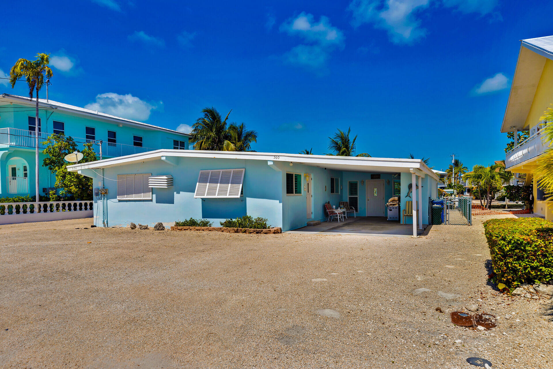 560 10th Street Property Photo 3