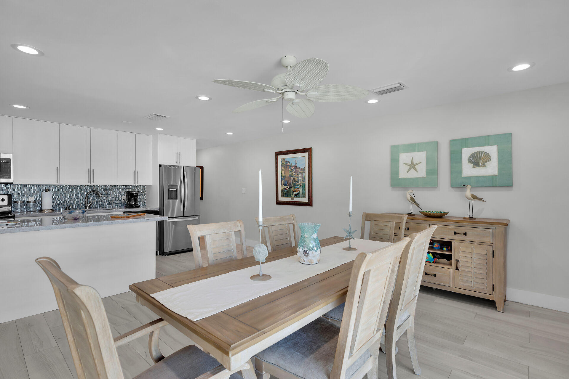 560 10th Street Property Photo 10
