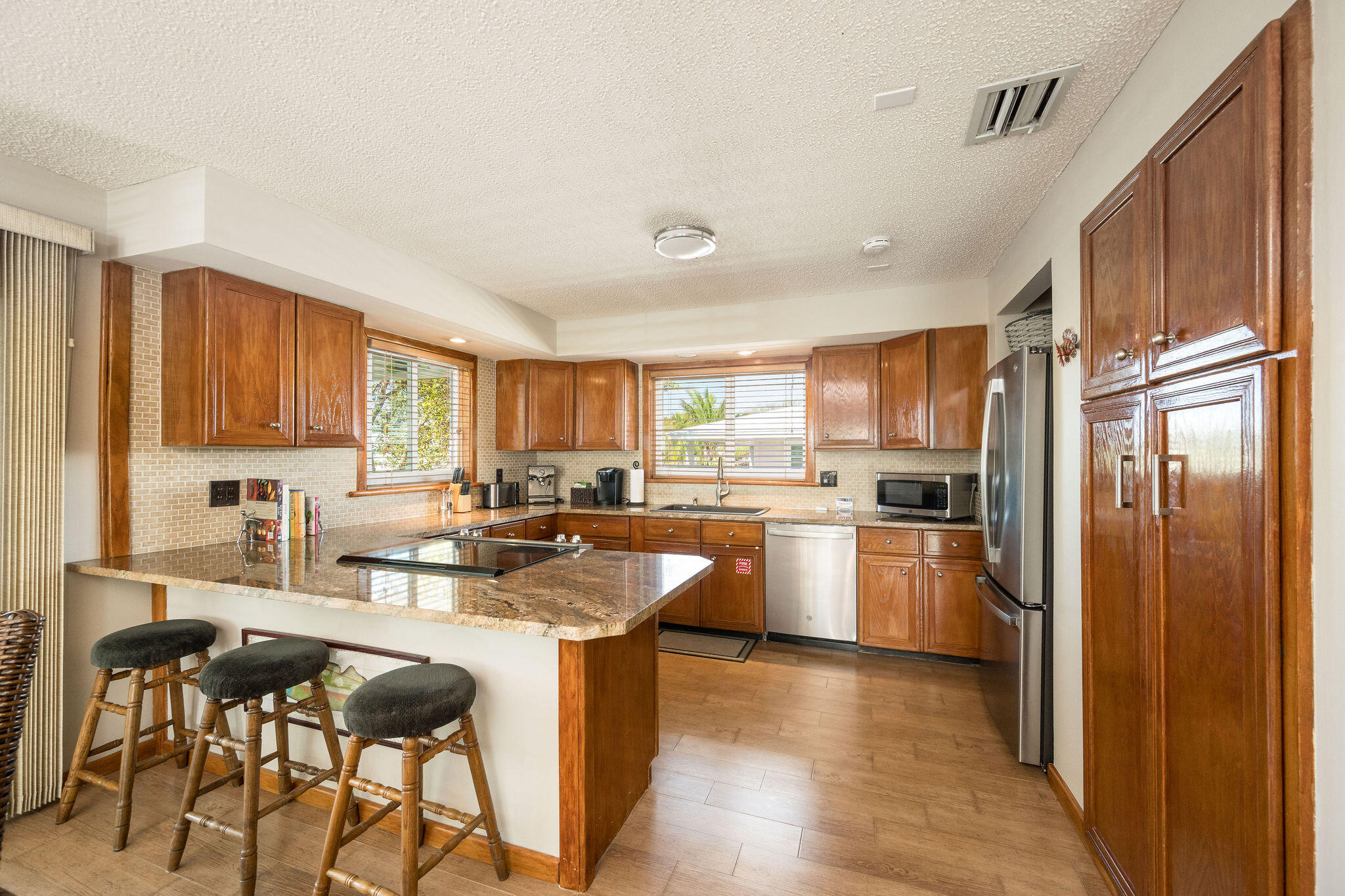 22738 Blackbeard Lane Property Photo 7