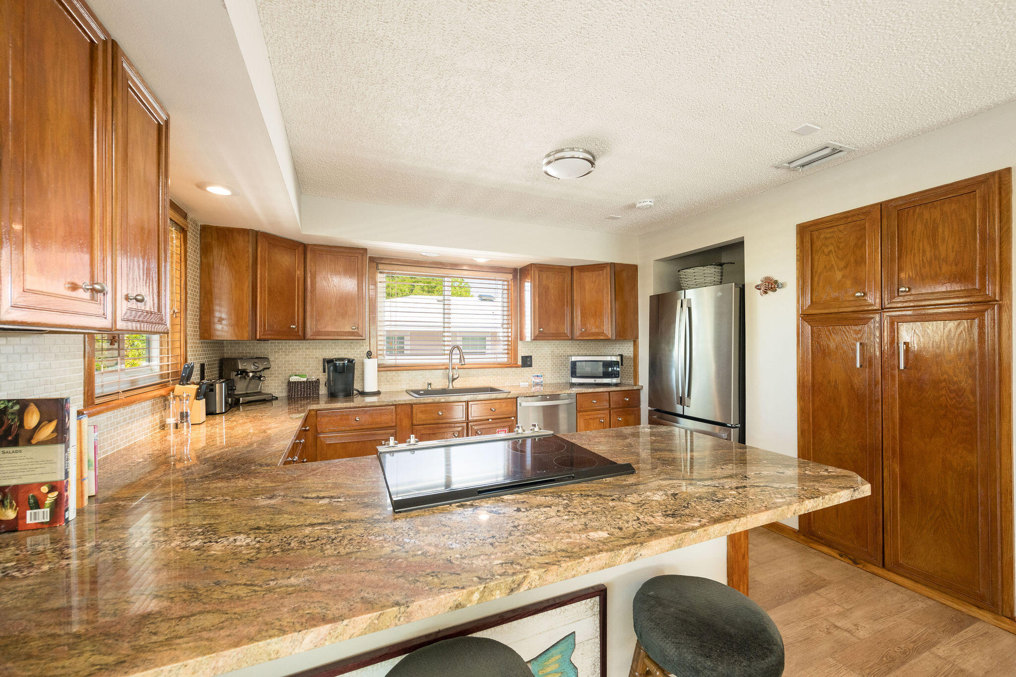 22738 Blackbeard Lane Property Photo 9
