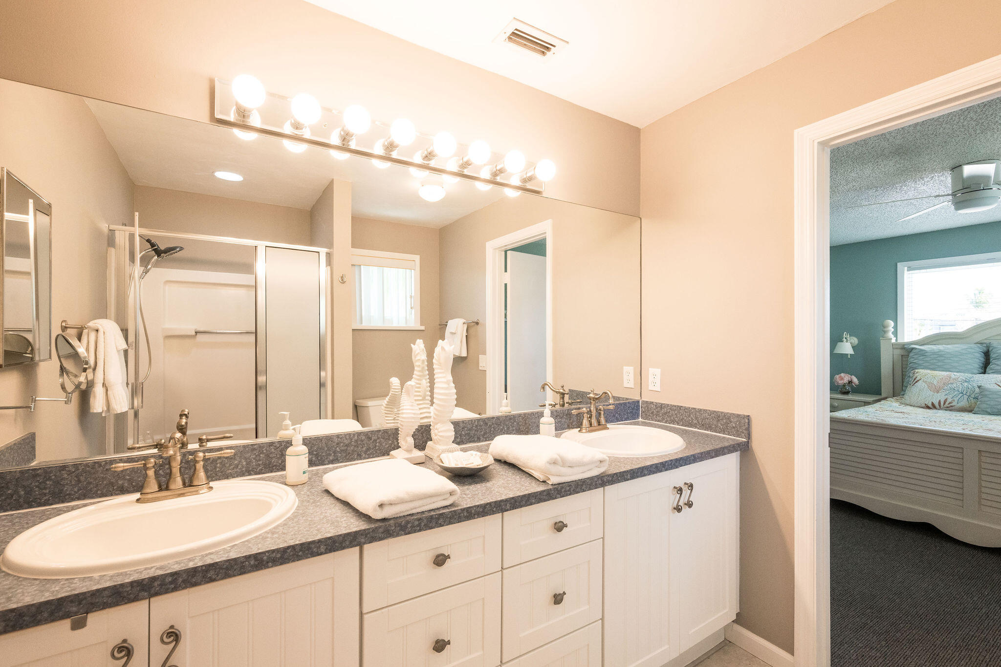 22738 Blackbeard Lane Property Photo 40
