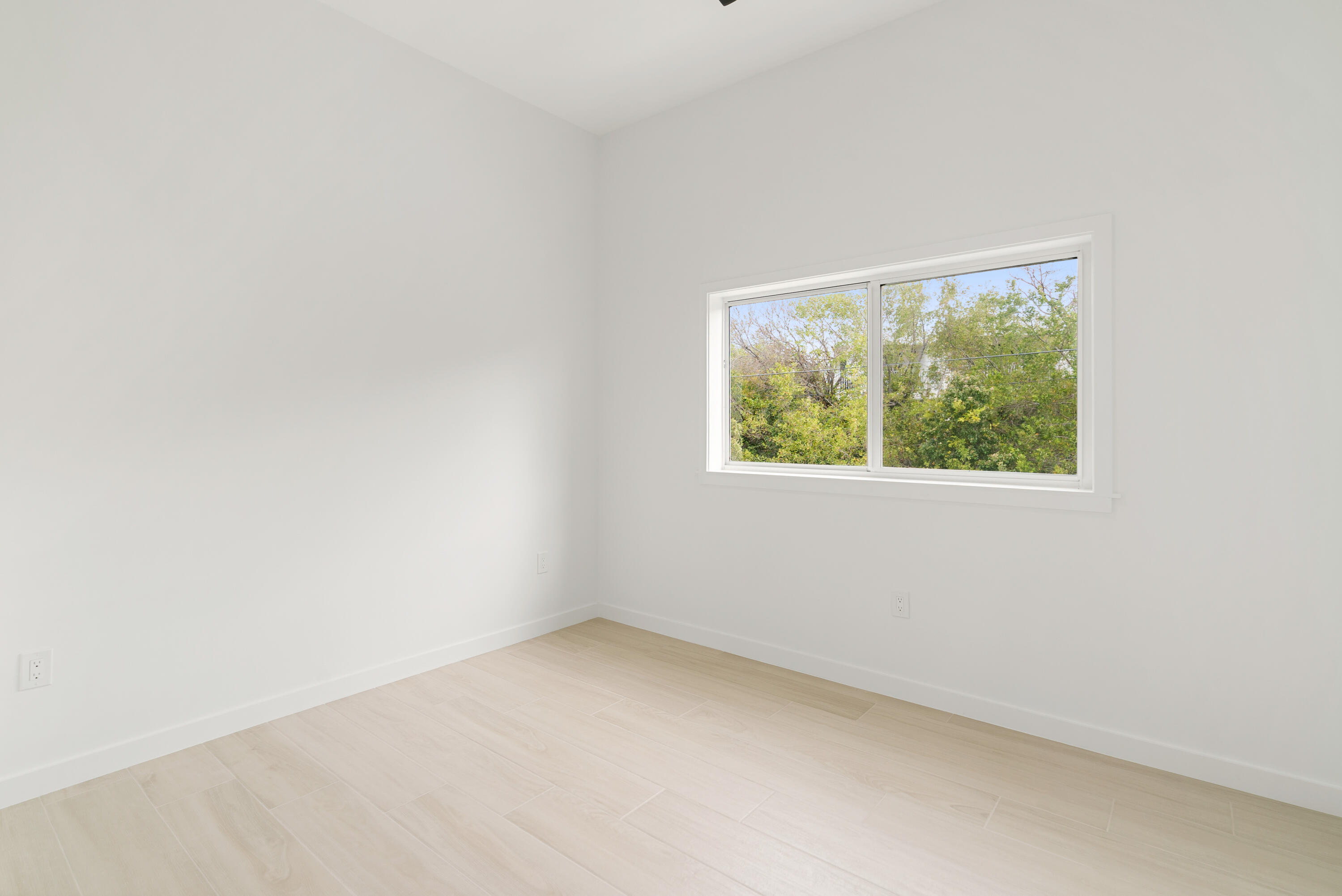 92 Coral Way Property Photo 21