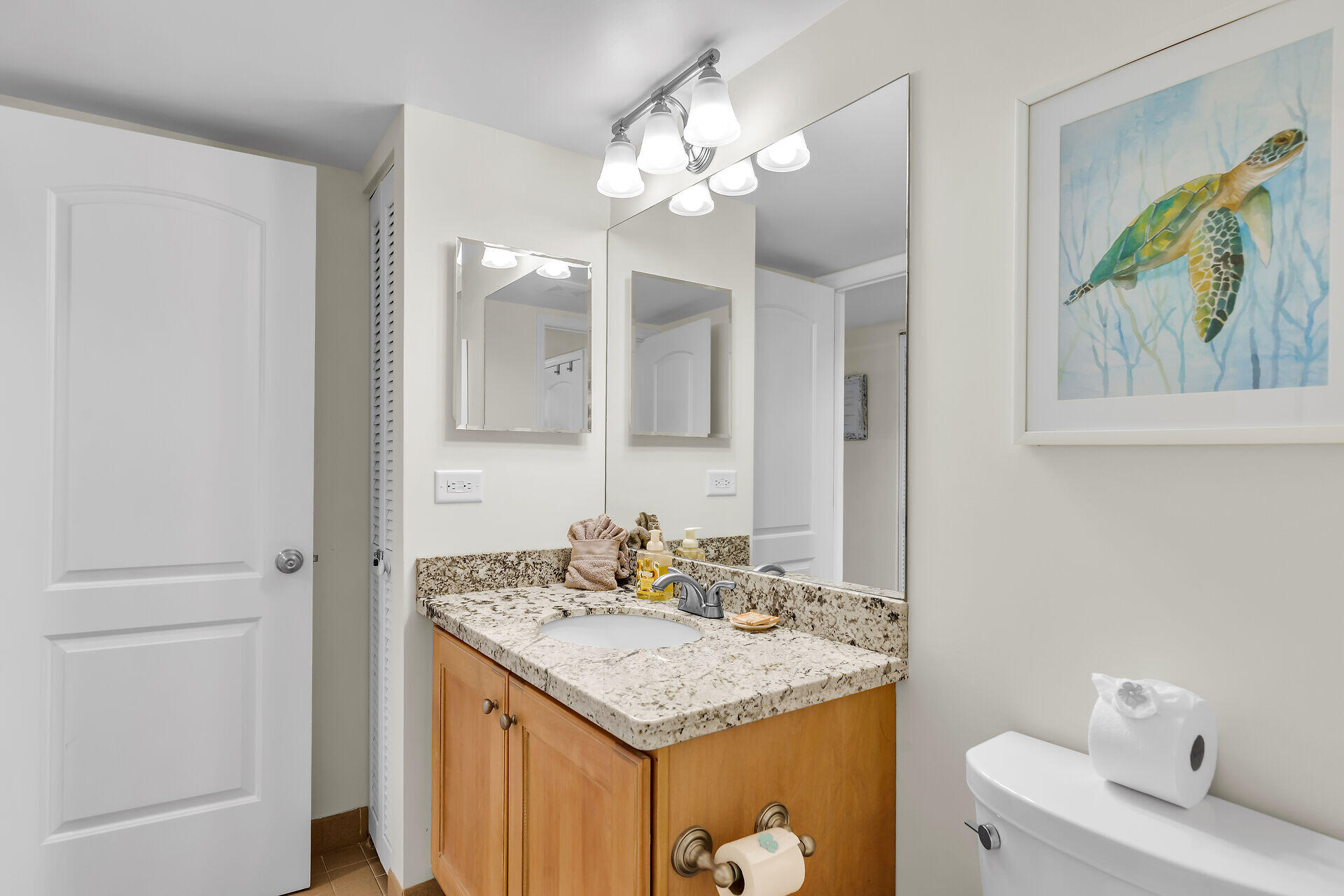 1133 W Ocean Drive, 4 Property Photo 36