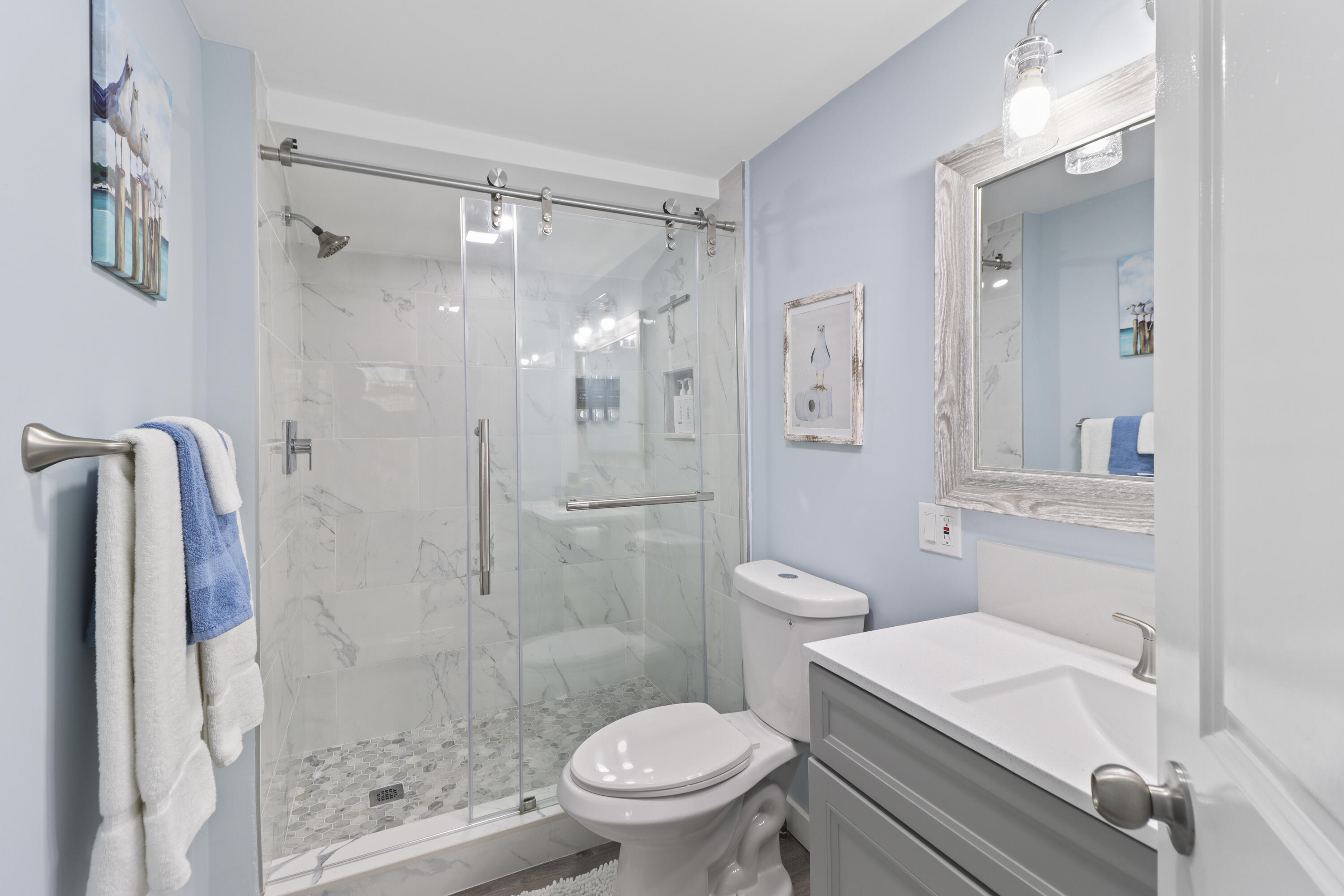 611 Grinnell Street, 6 Property Photo 20