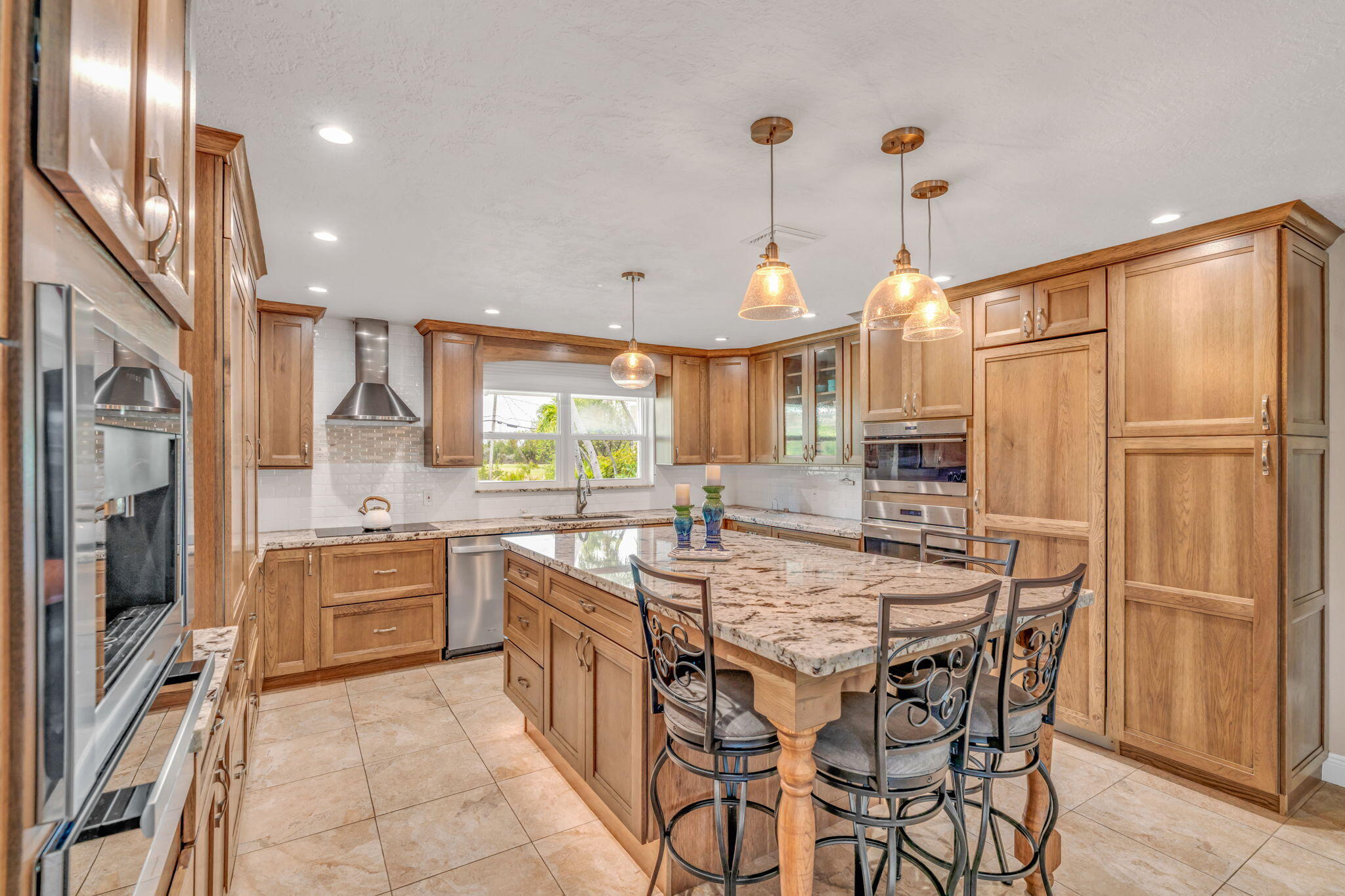 2919 Sombrero Boulevard Property Photo 9