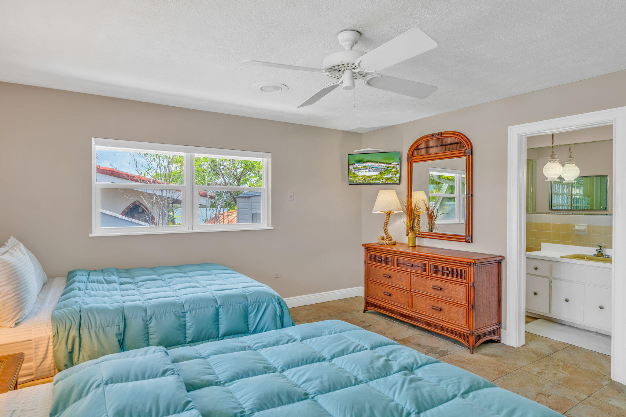 2919 Sombrero Boulevard Property Photo 23