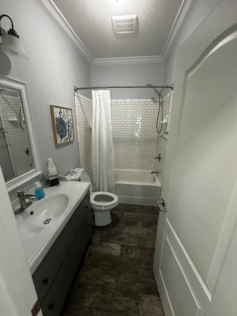 121 Venetian Drive Property Photo 9