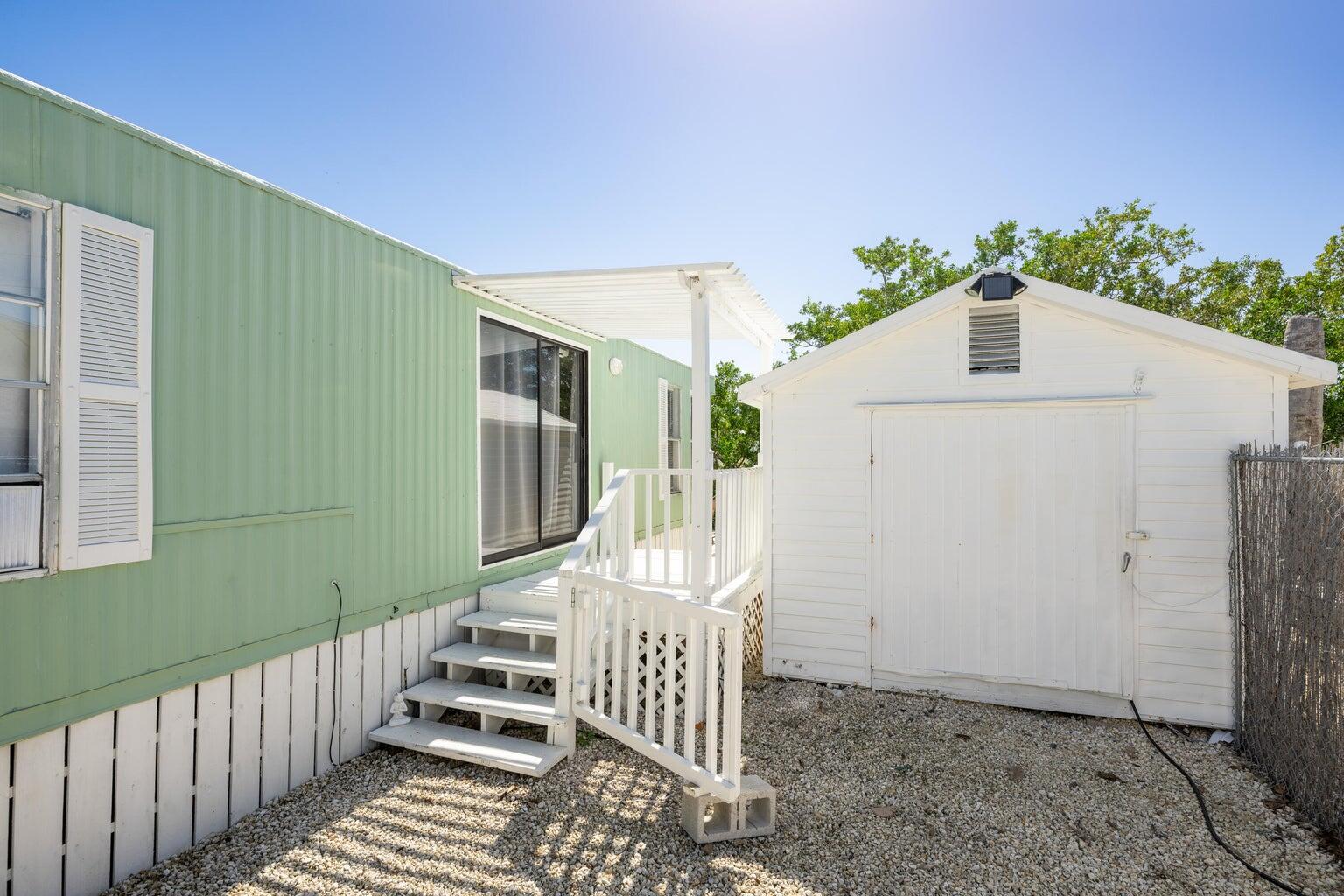 27942 Snapper Lane Property Photo 1