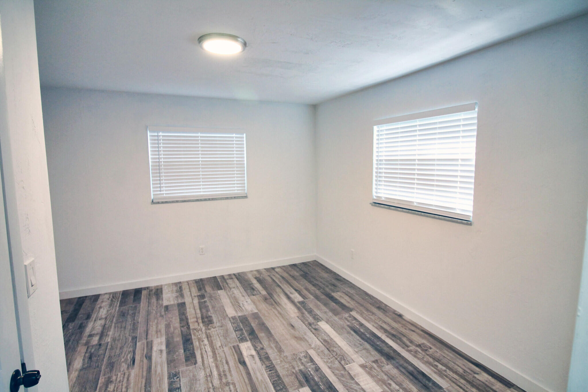 146 N Sunrise Drive Property Photo 22