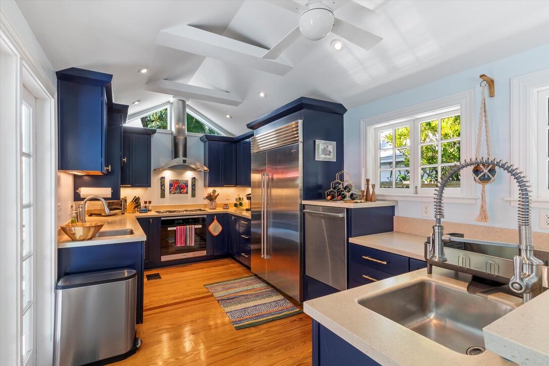 1419 Newton Street Property Photo 4