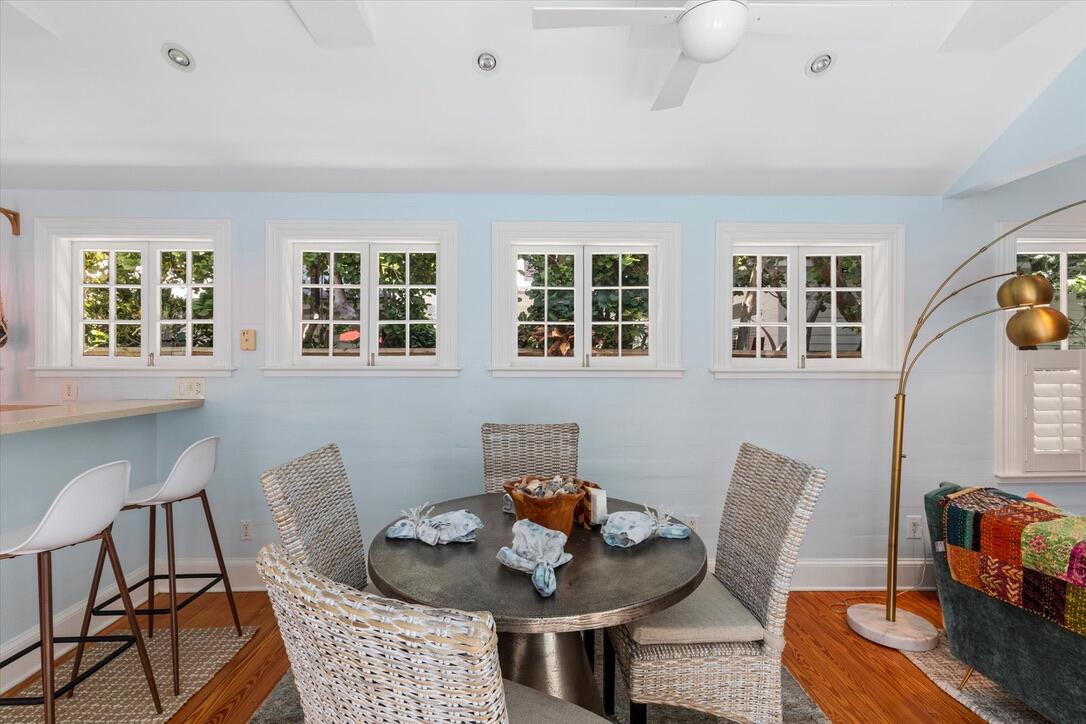1419 Newton Street Property Photo 7