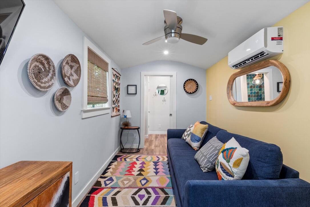 1419 Newton Street Property Photo 17
