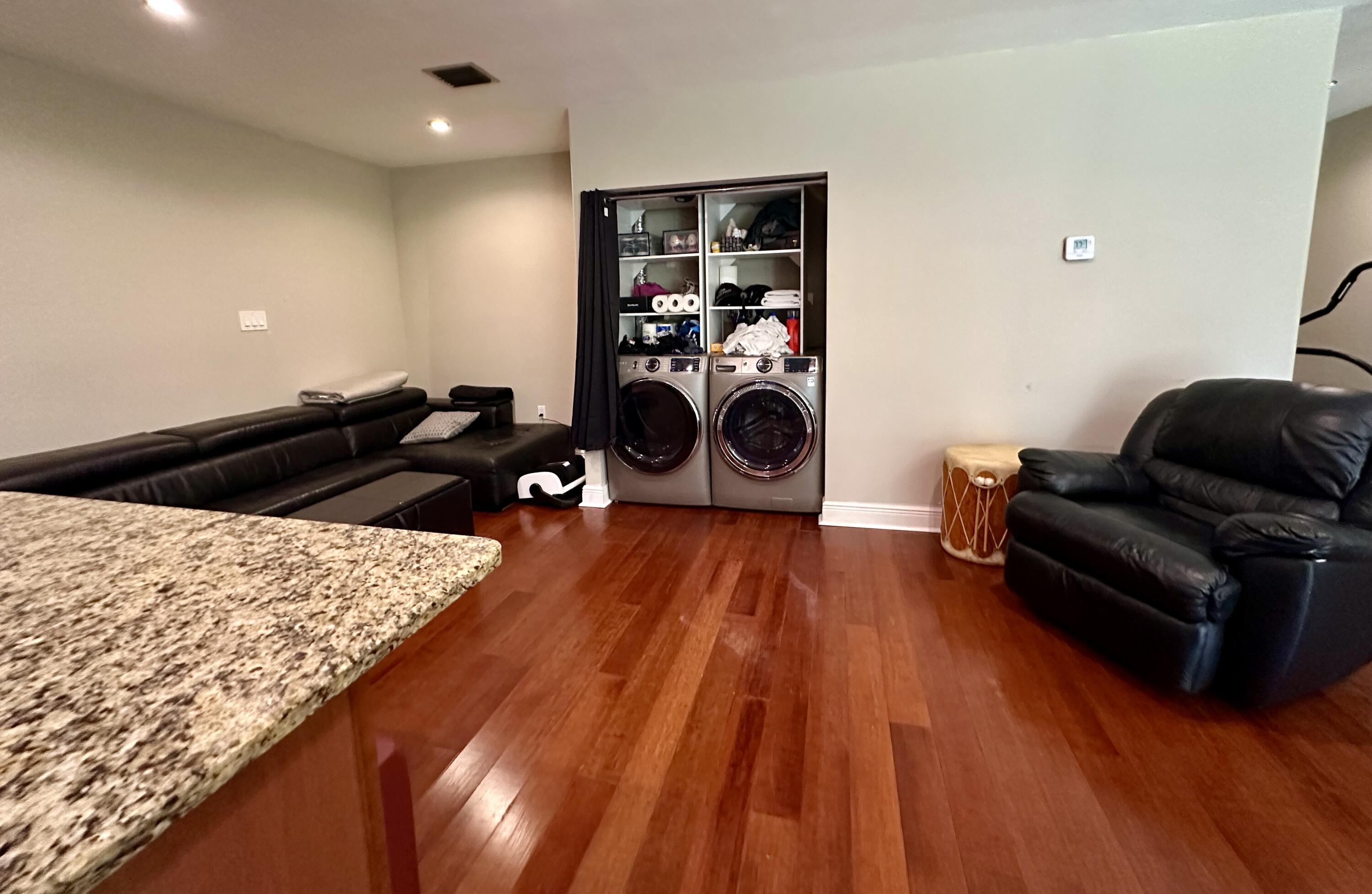 397 Balido Street Property Photo 6