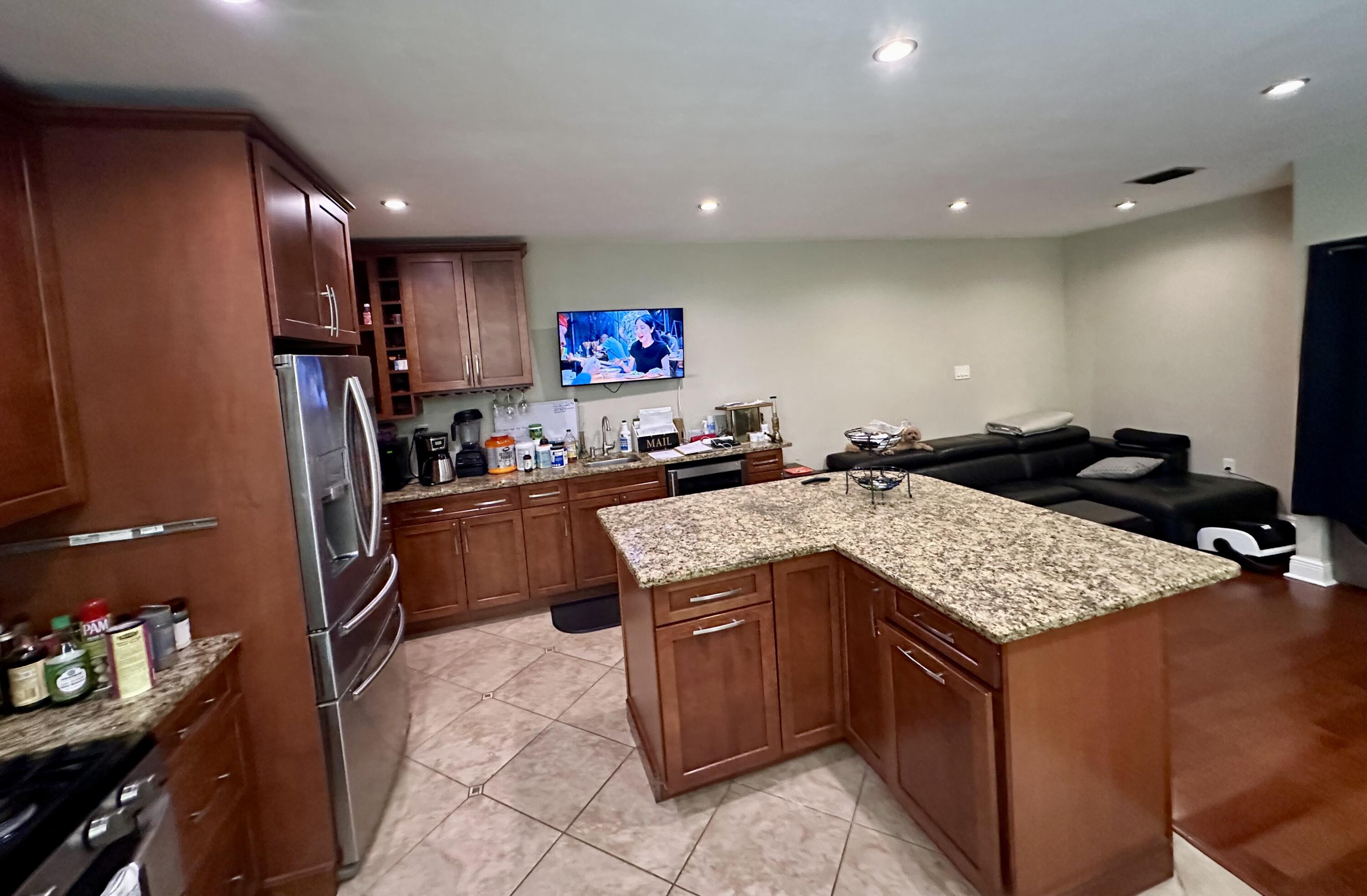 397 Balido Street Property Photo 8