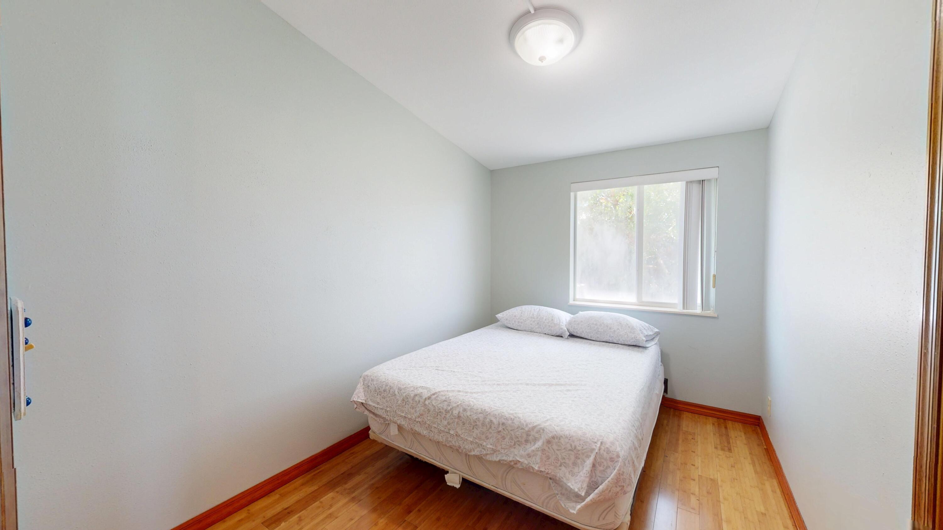 31171 Avenue H Property Photo 14
