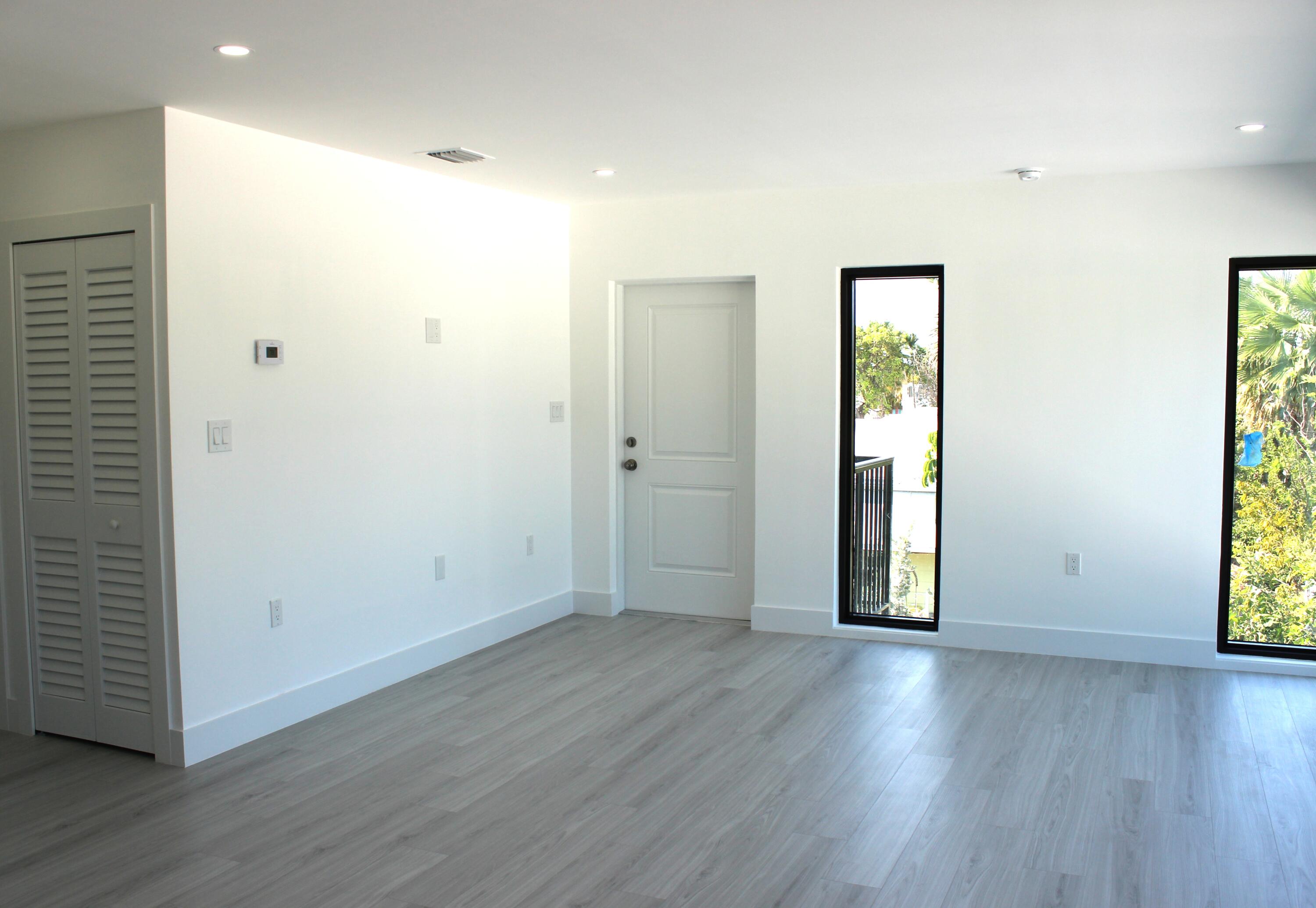 85 Coco Plum Drive Property Photo 4