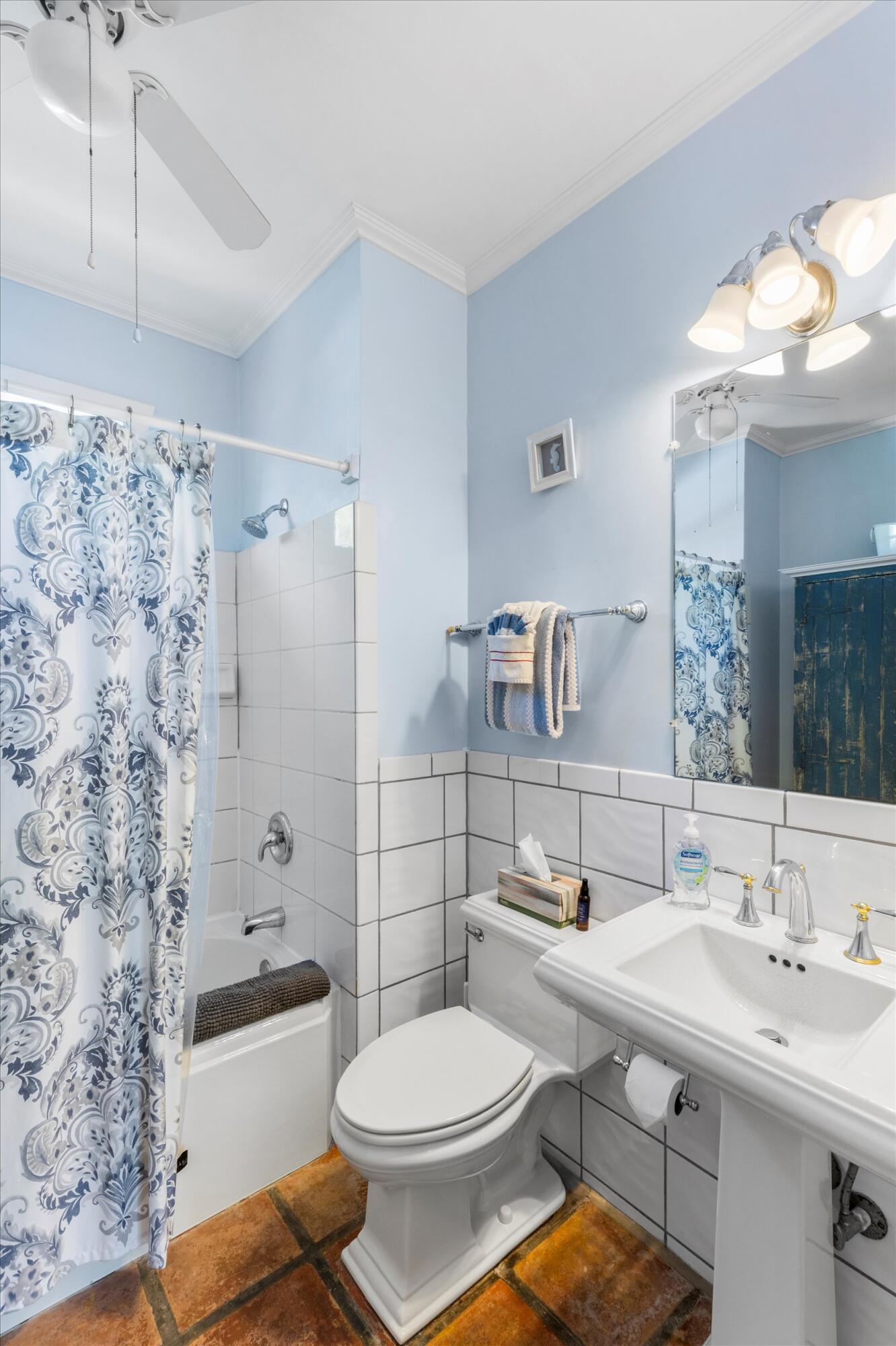 1111 Watson Street, C Property Photo 24