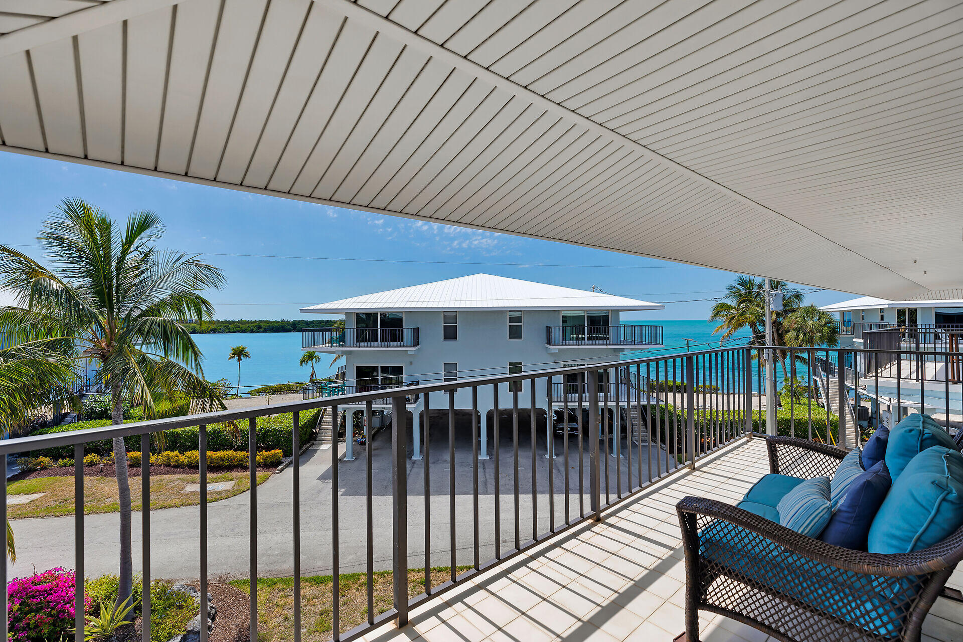 12690 Overseas Highway, 411 Property Photo 32