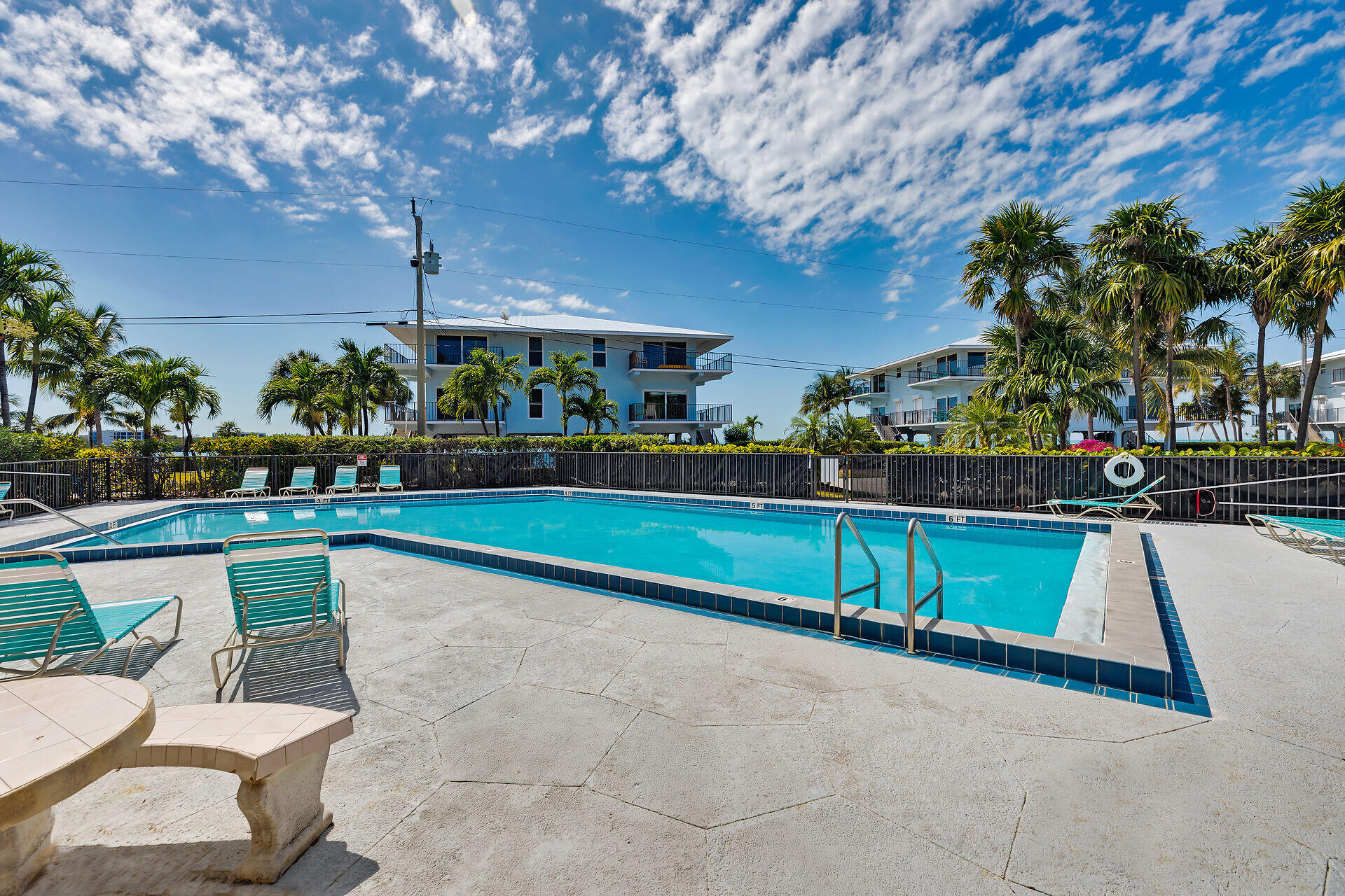 12690 Overseas Highway, 411 Property Photo 38