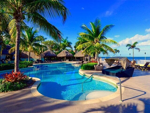 104000 Overseas Highway Property Photo