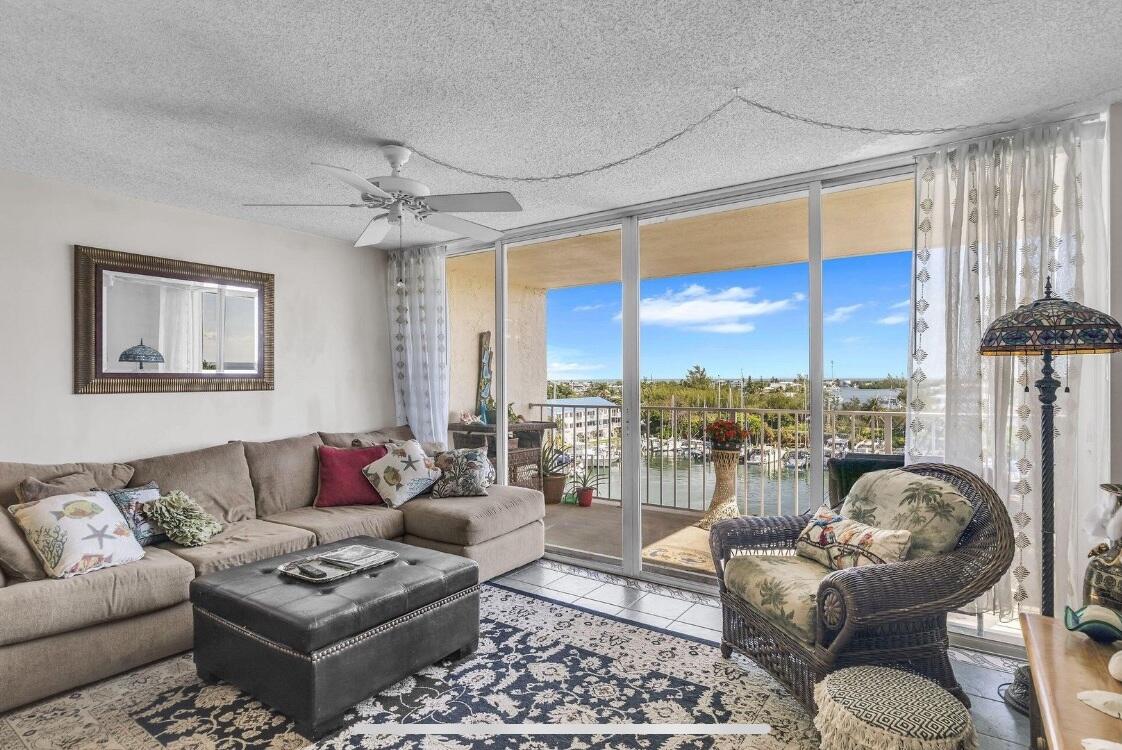 2000 Coco Plum Drive, 603 Property Photo 7