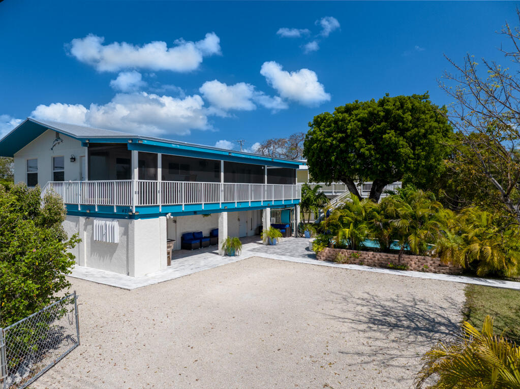 421 Ixora Drive Property Photo 1