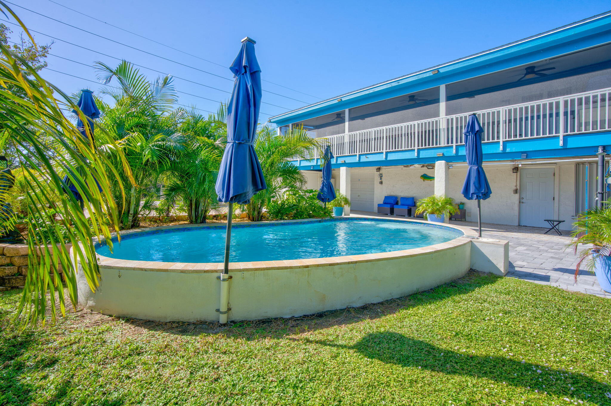 421 Ixora Drive Property Photo 3
