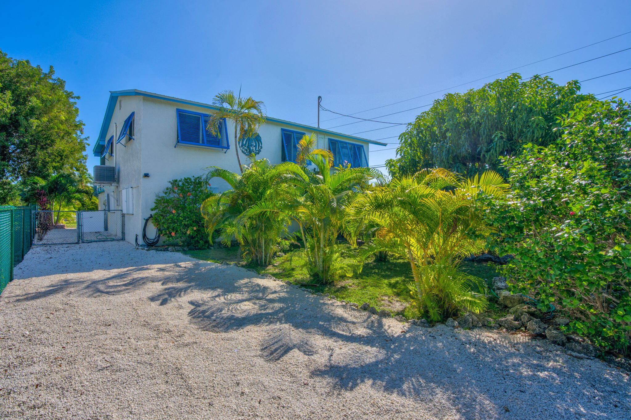 421 Ixora Drive Property Photo 11