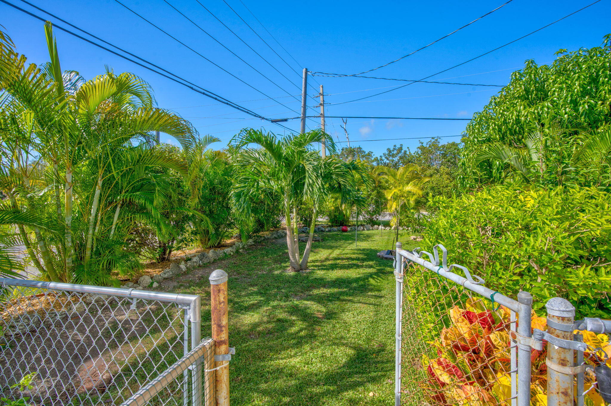 421 Ixora Drive Property Photo 44