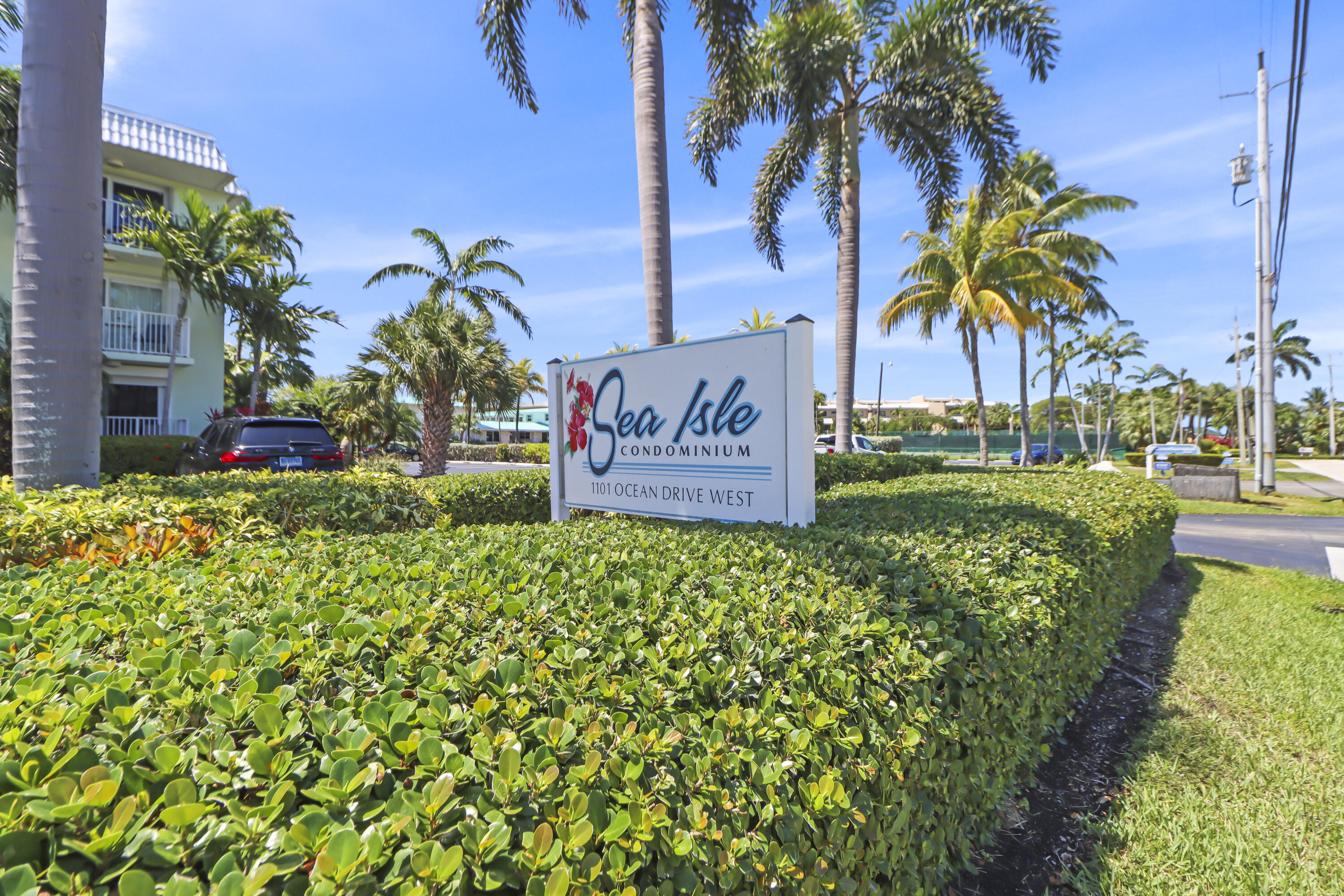 1101 W Ocean Drive, 29 Property Photo 36